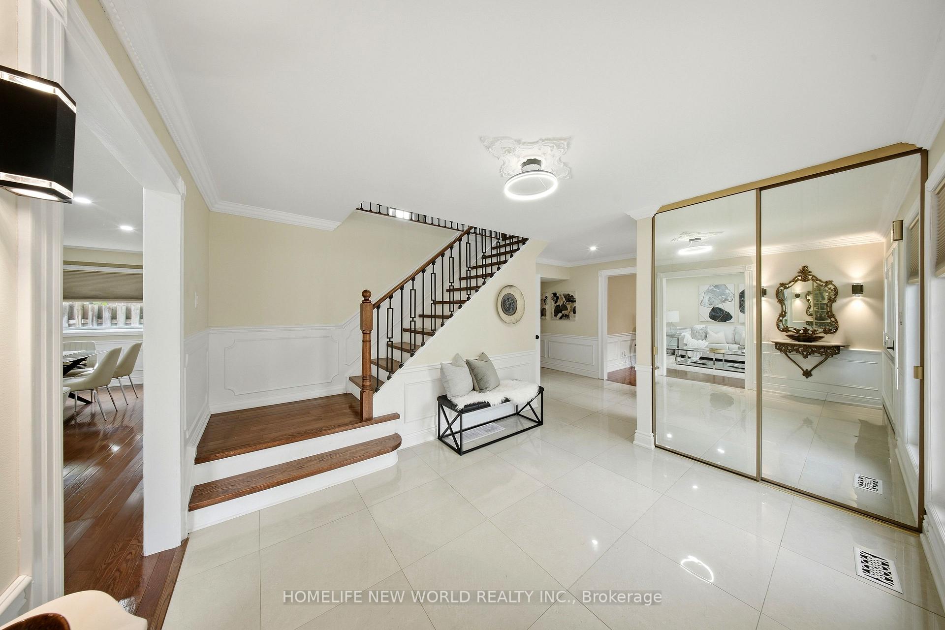 Photo 10 of 18 Dolan Gate, North York, Don Valley Village — HOMEH