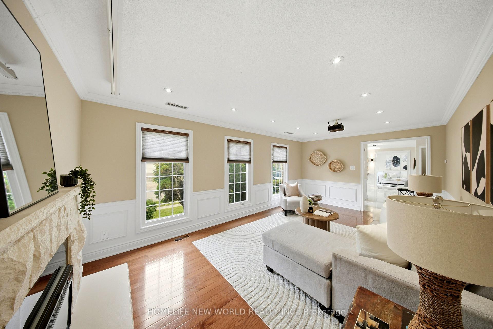 Photo 14 of 18 Dolan Gate, North York, Don Valley Village — HOMEH