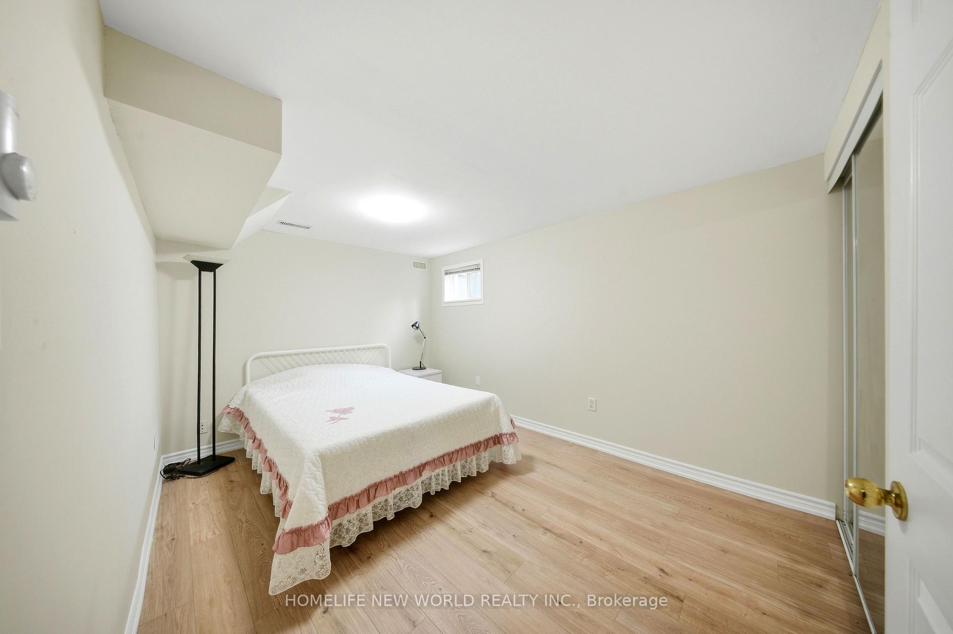 Photo 35 of 18 Dolan Gate, North York, Don Valley Village — HOMEH