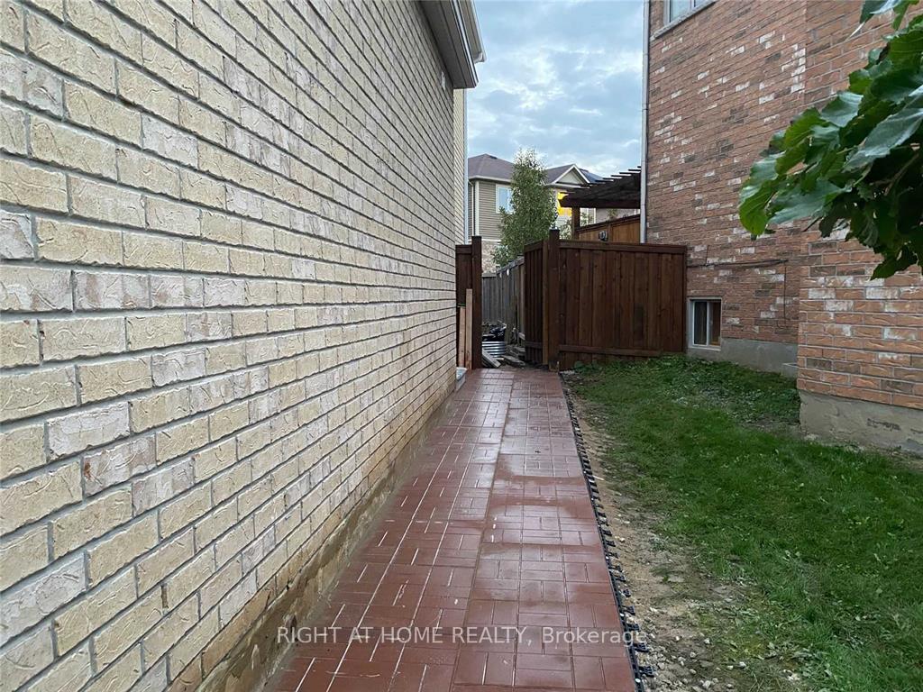 Photo 4 of 608 Wettlaufer (Bsmnt) Terrace, Milton, Scott — HOMEH