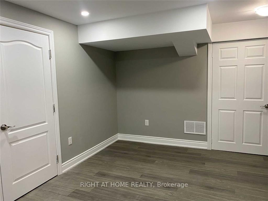 Photo 11 of 608 Wettlaufer (Bsmnt) Terrace, Milton, Scott — HOMEH