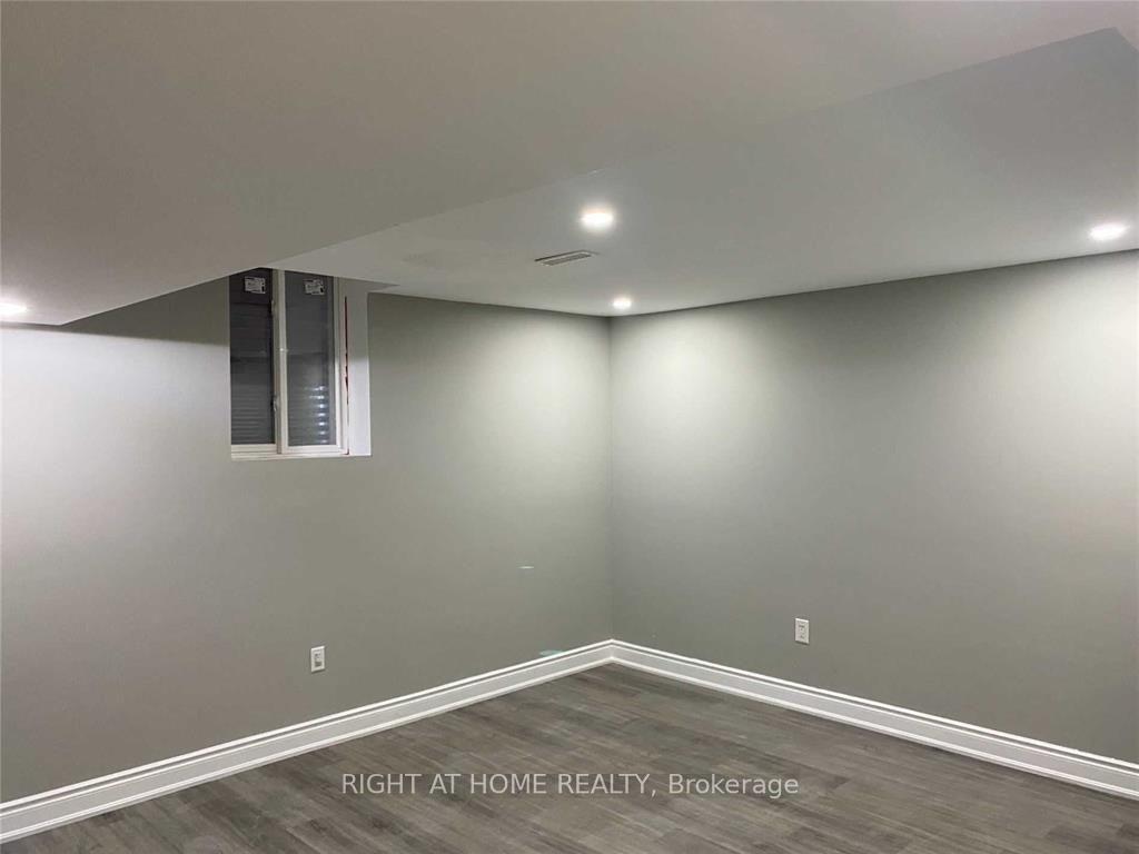 Photo 15 of 608 Wettlaufer (Bsmnt) Terrace, Milton, Scott — HOMEH