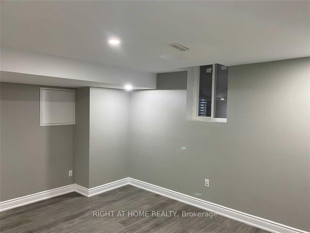 Photo 17 of 608 Wettlaufer (Bsmnt) Terrace, Milton, Scott — HOMEH
