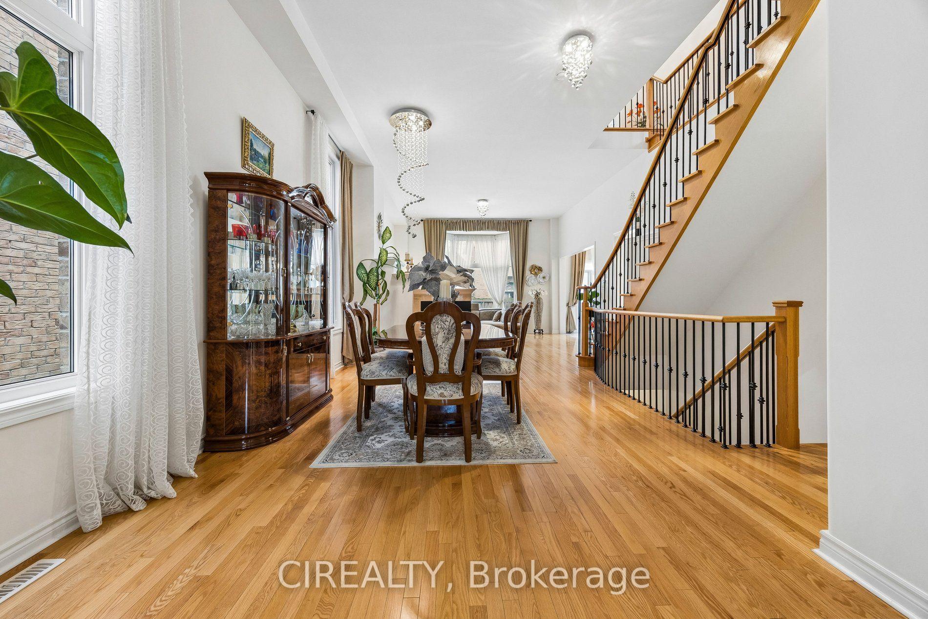 Photo 4 of 289 Chatfield Drive, Vaughan, Vellore Village — HOMEH