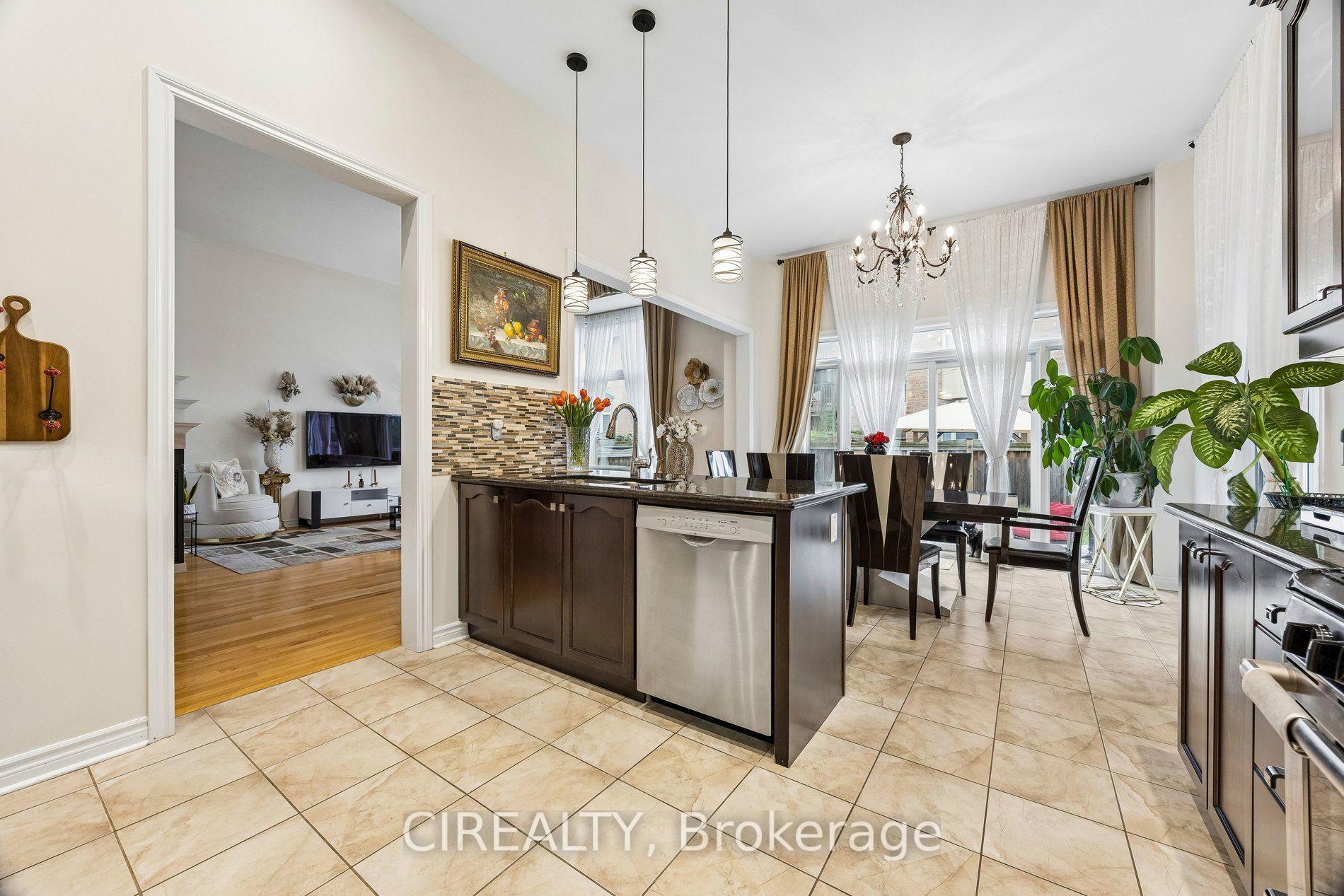 Photo 15 of 289 Chatfield Drive, Vaughan, Vellore Village — HOMEH