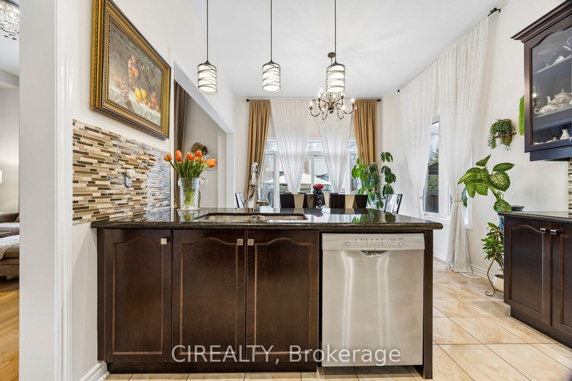 Photo 16 of 289 Chatfield Drive, Vaughan, Vellore Village — HOMEH
