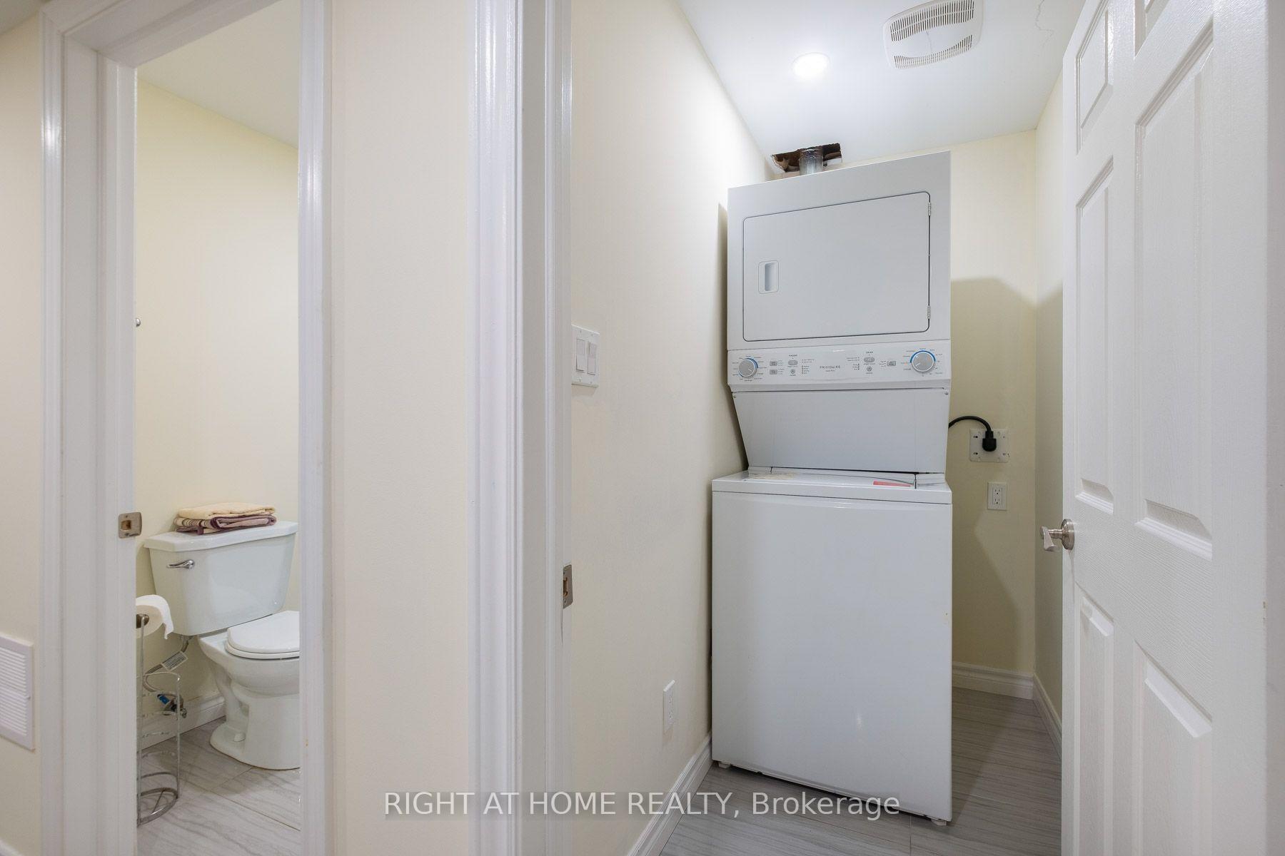 Photo 23 of 43 Vickery Street, Whitby, Williamsburg — HOMEH