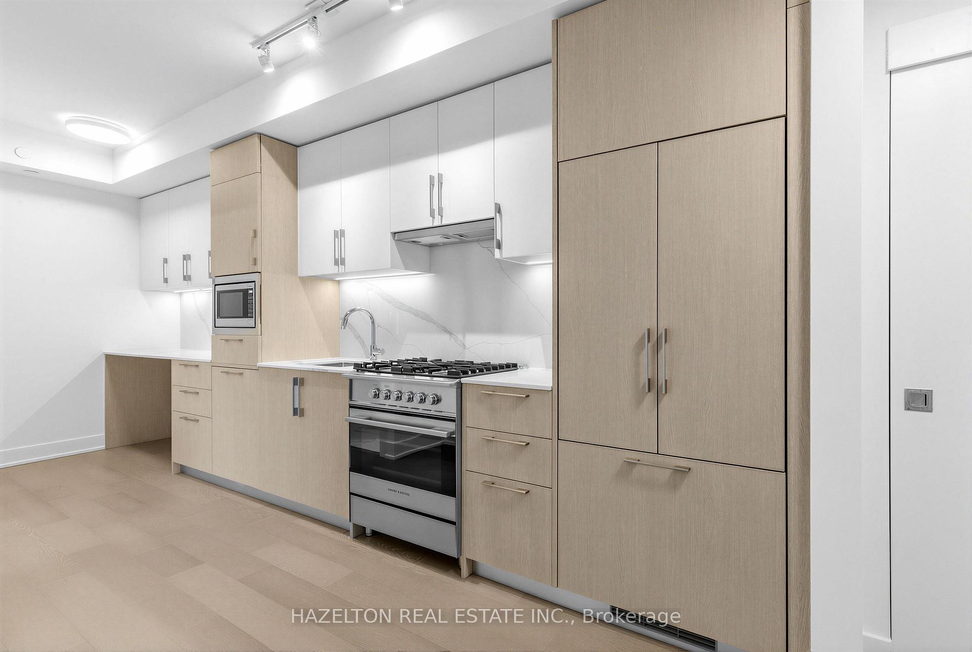 Photo 1 of Unit 606, 8 Manor Road W, Toronto, Yonge-Eglinton — HOMEH