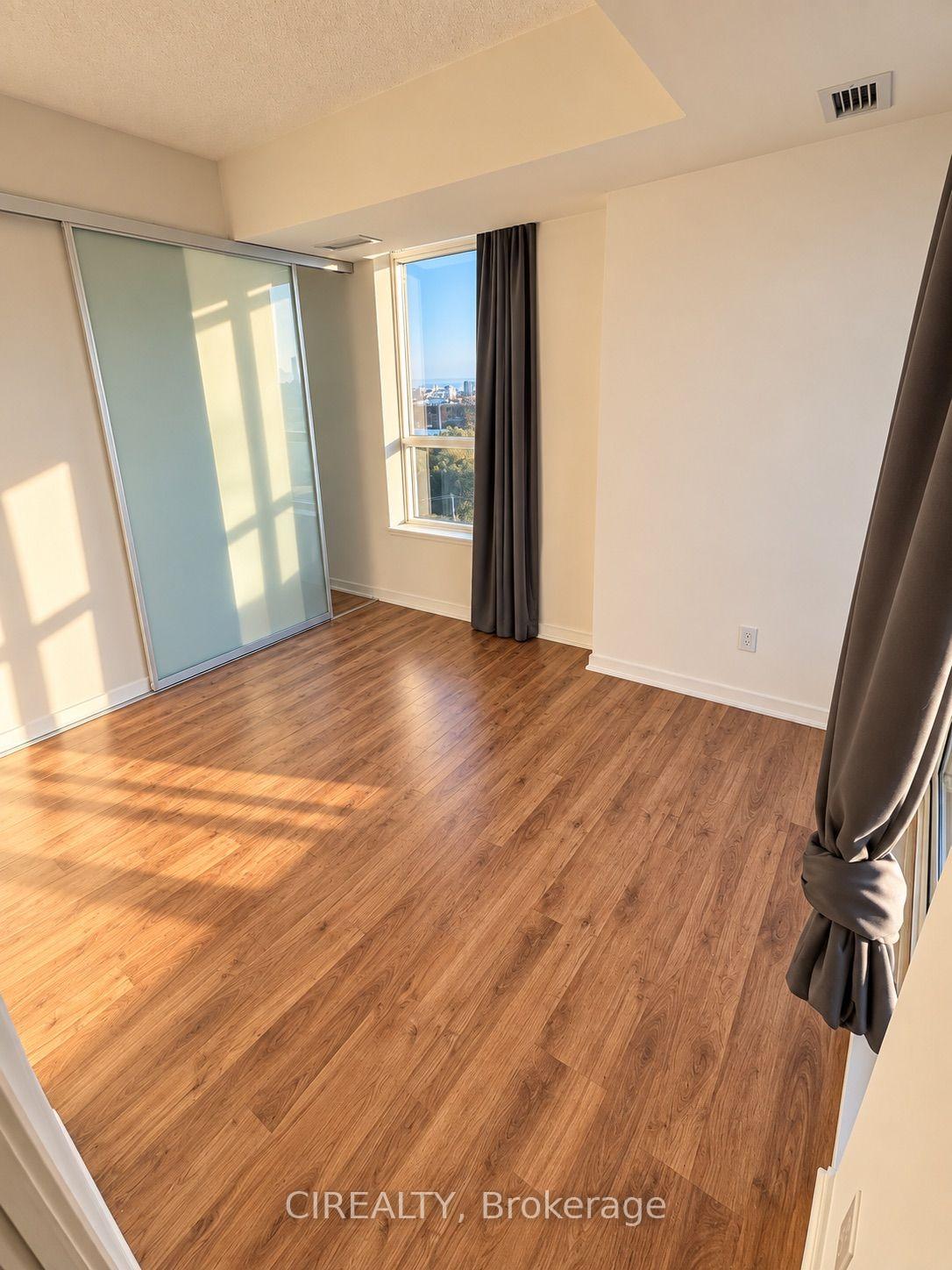 Photo 11 of Unit 1216, 38 Joe Shuster Way, Toronto, Niagara — HOMEH