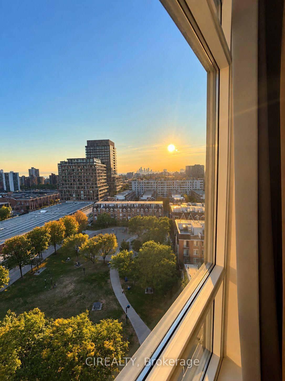 Photo 19 of Unit 1216, 38 Joe Shuster Way, Toronto, Niagara — HOMEH