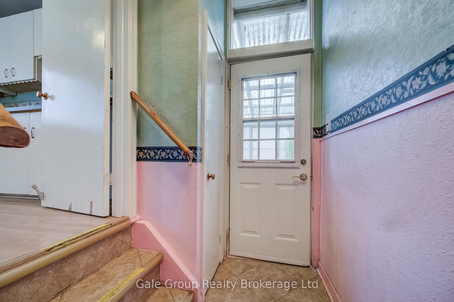 Photo 17 of 6 Langstone Crescent, Halton Hills, Georgetown — HOMEH