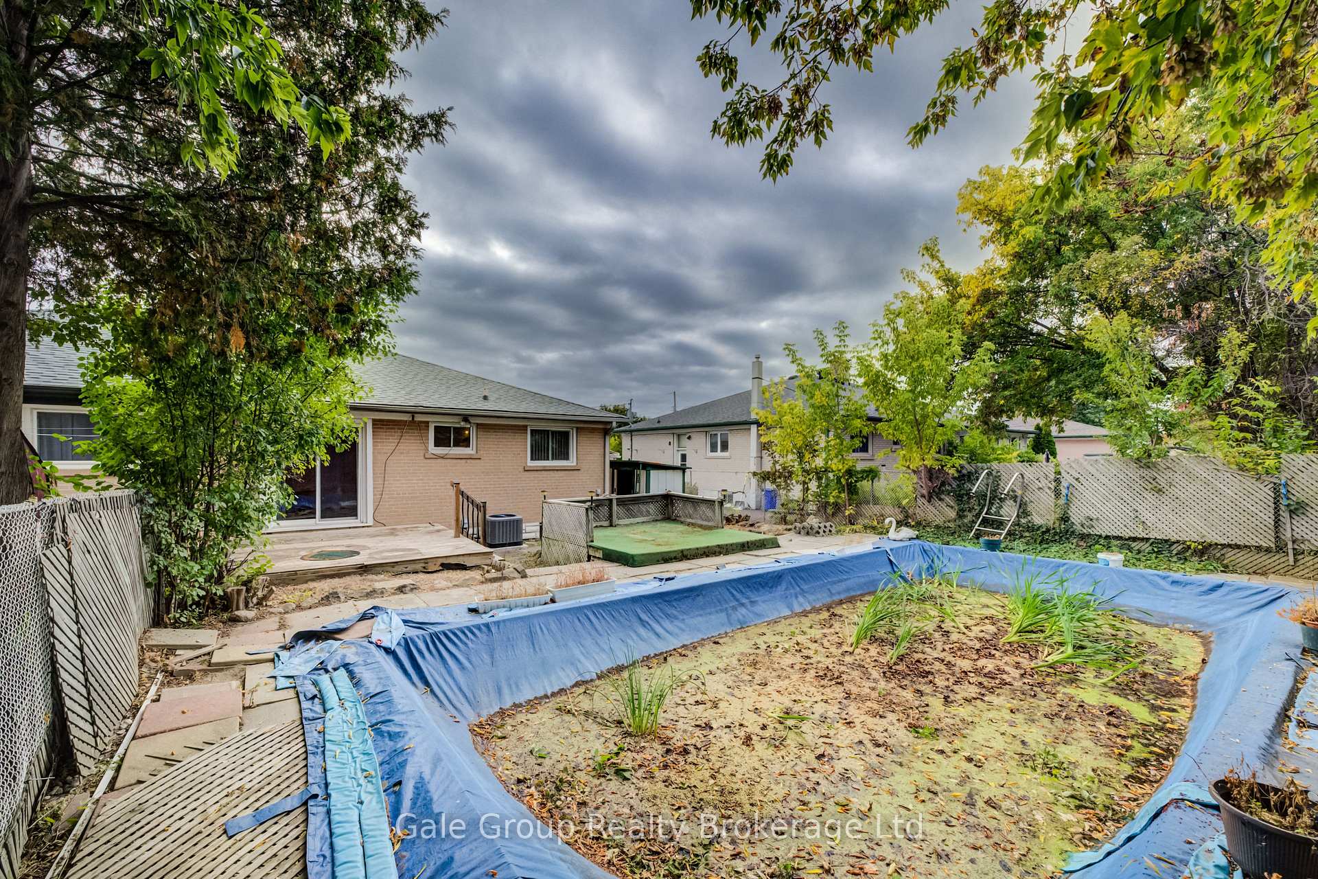 Photo 29 of 6 Langstone Crescent, Halton Hills, Georgetown — HOMEH