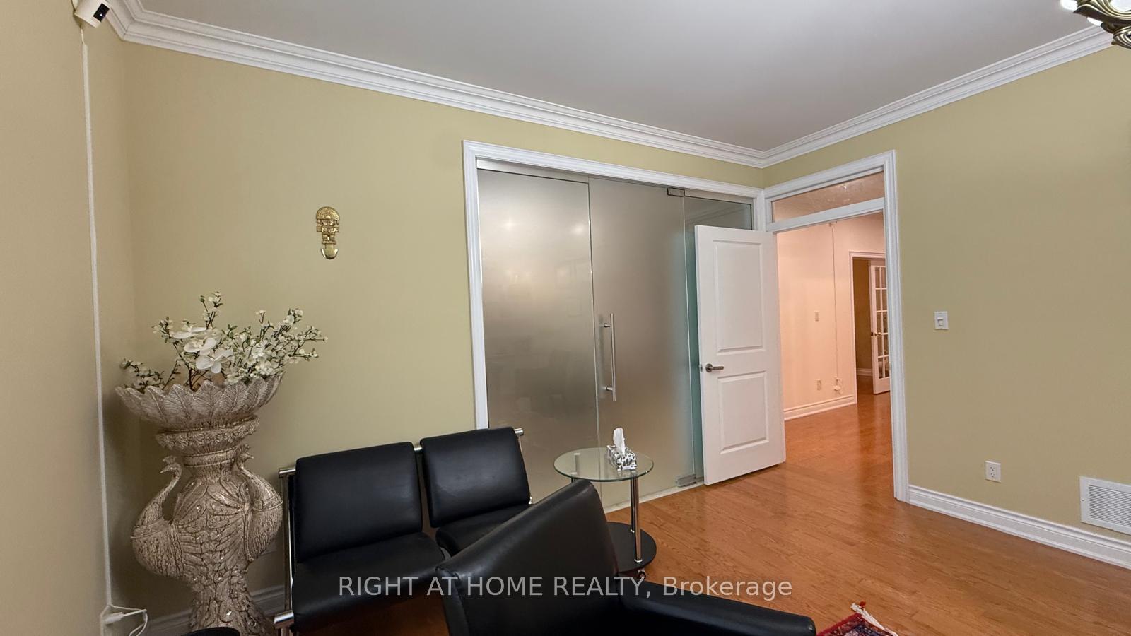 Photo 9 of 96 Bradgate Drive, Markham, Thornlea — HOMEH