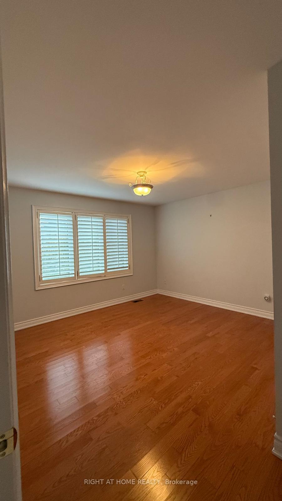 Photo 12 of 96 Bradgate Drive, Markham, Thornlea — HOMEH