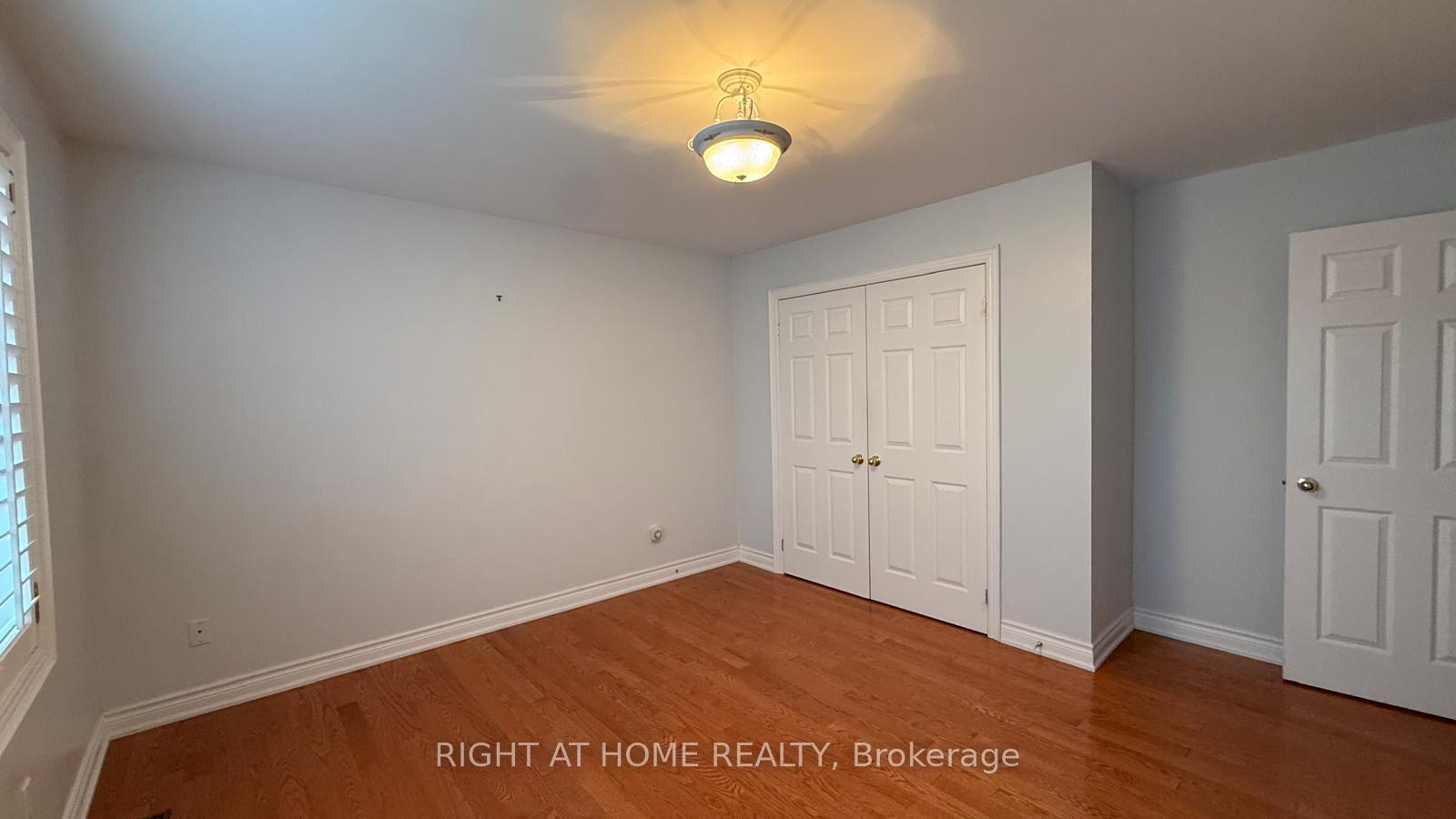 Photo 13 of 96 Bradgate Drive, Markham, Thornlea — HOMEH