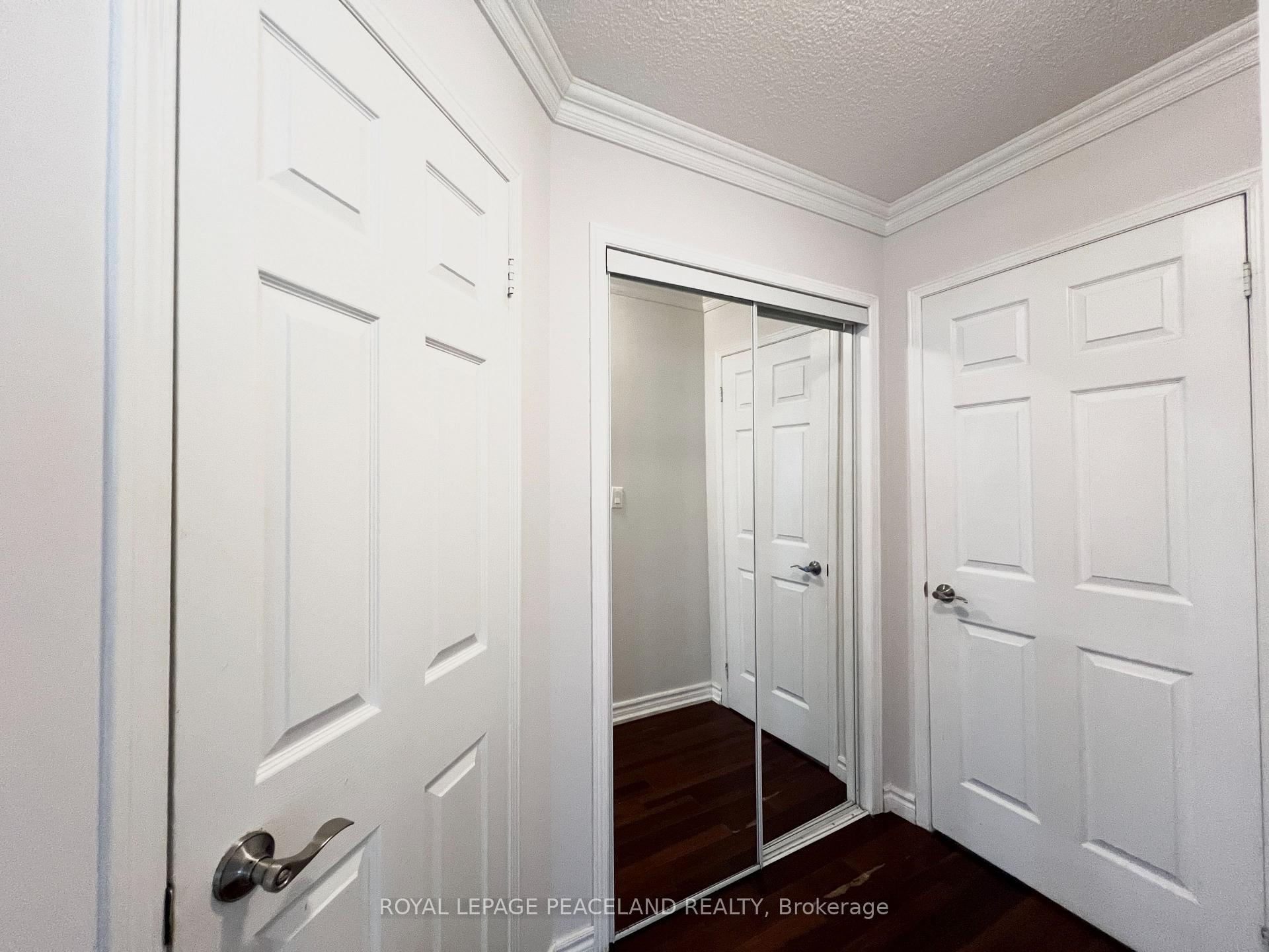 Photo 12 of 54 Treasure Road, Vaughan, Vellore Village — HOMEH