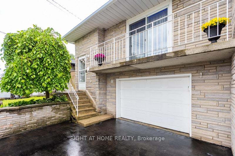 Photo 2 of 15 Tuna Court, Hamilton, Templemead — HOMEH
