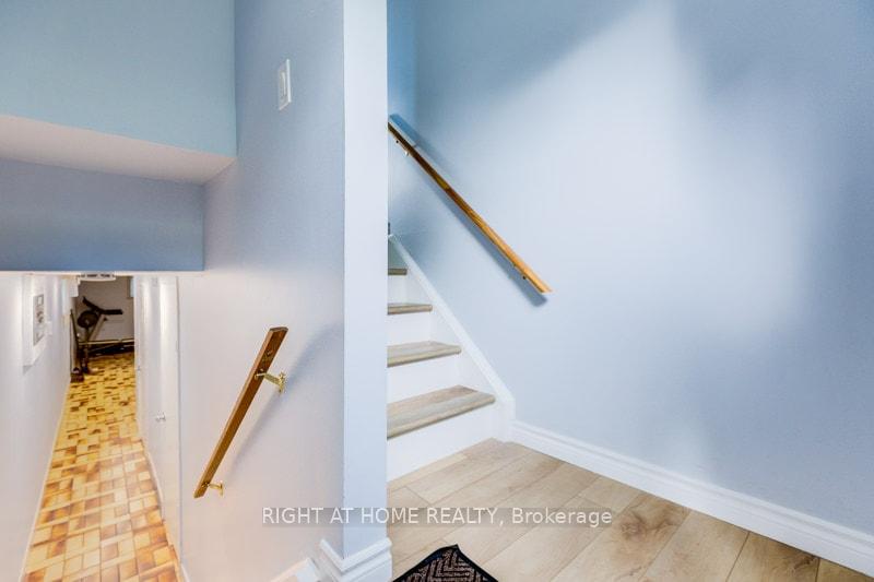 Photo 10 of 15 Tuna Court, Hamilton, Templemead — HOMEH