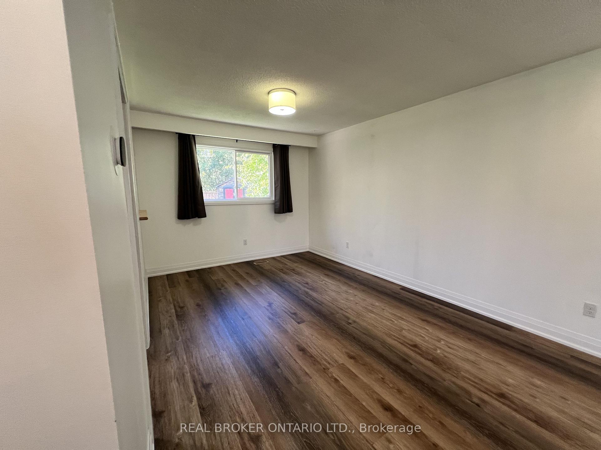 Photo 5 of 2154 Adullam Avenue, Innisfil, Alcona — HOMEH