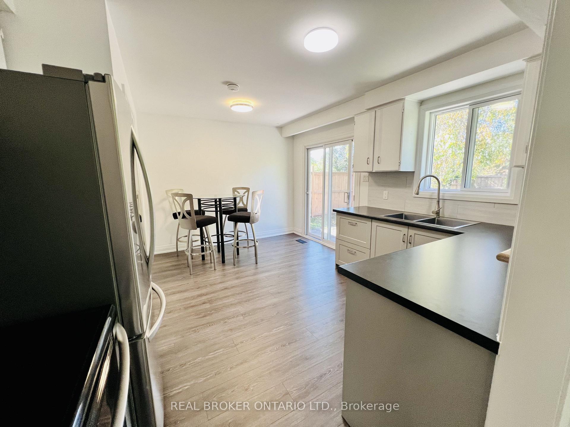 Photo 8 of 2154 Adullam Avenue, Innisfil, Alcona — HOMEH