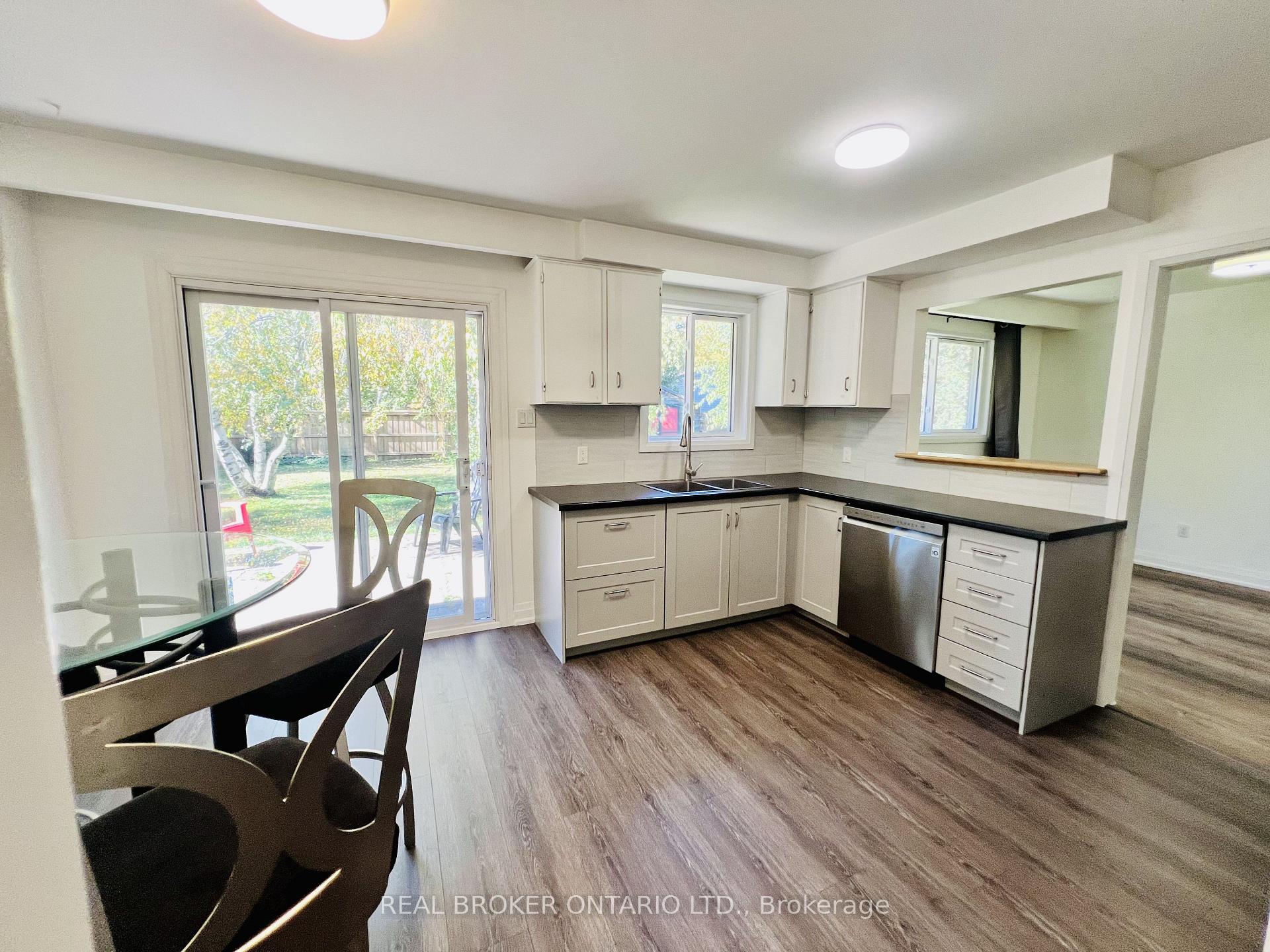 Photo 9 of 2154 Adullam Avenue, Innisfil, Alcona — HOMEH
