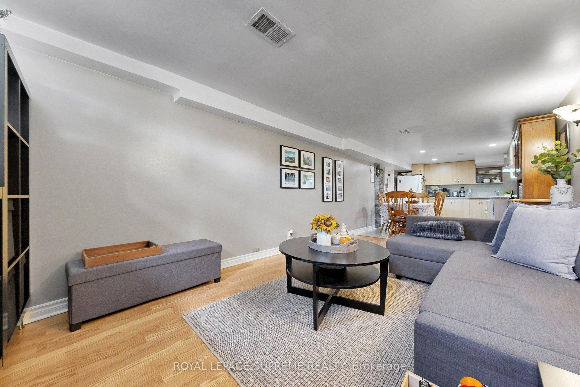 Photo 45 of 465 Maple Leaf Drive, North York, Maple Leaf — HOMEH