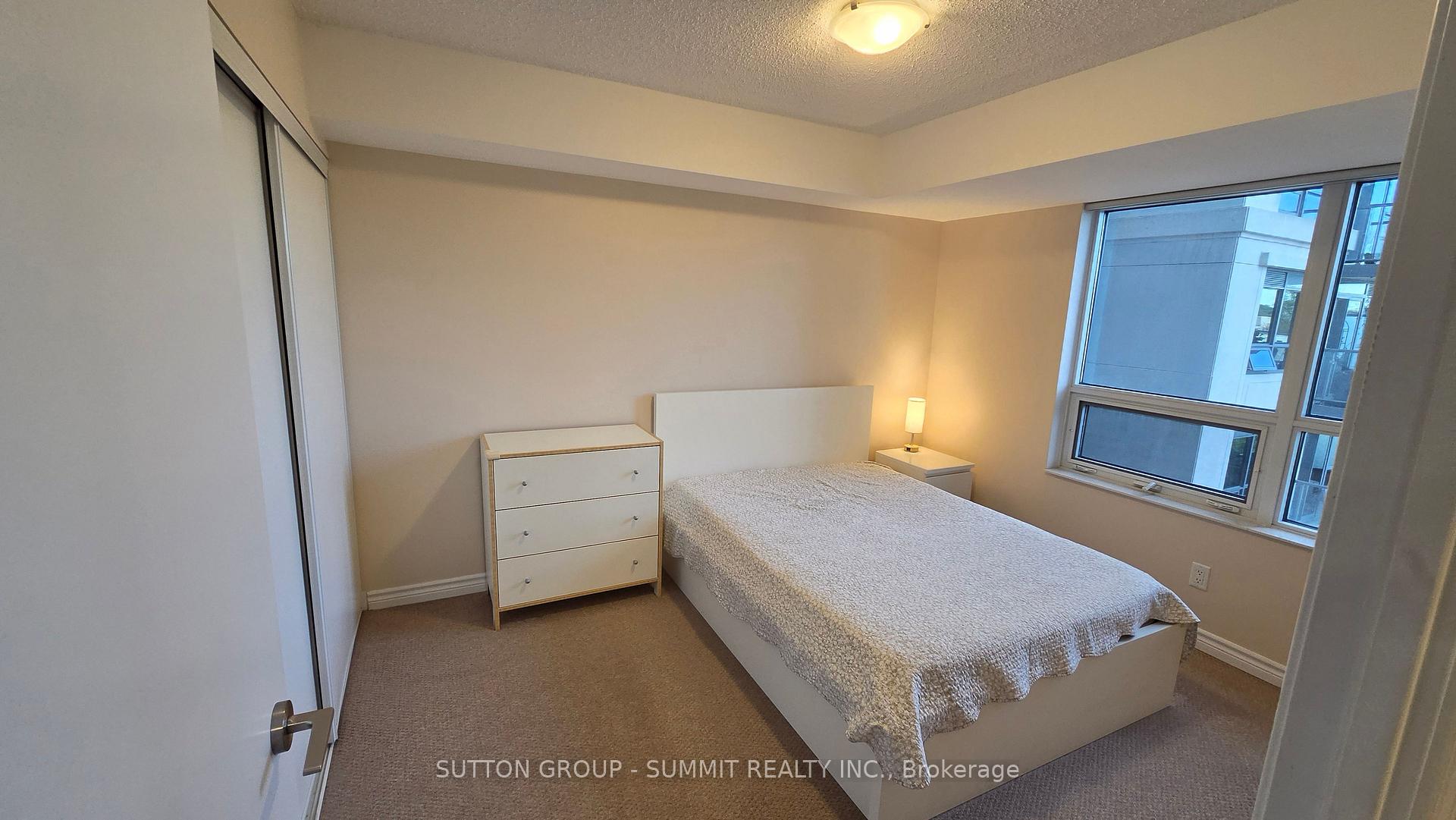 Photo 10 of Unit 409, 35 Saranac Boulevard, Toronto, Englemount-Lawrence — HOMEH