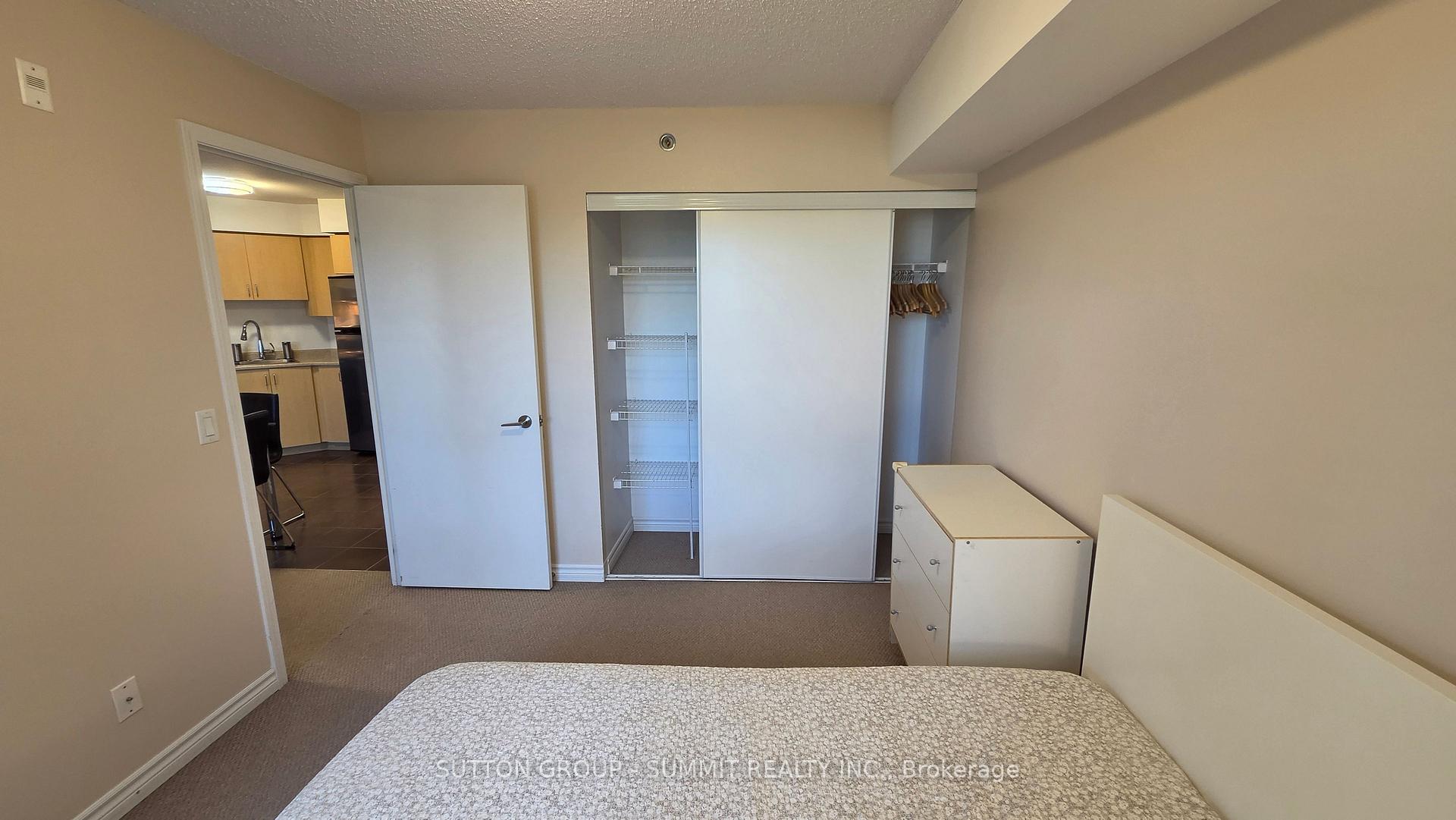 Photo 11 of Unit 409, 35 Saranac Boulevard, Toronto, Englemount-Lawrence — HOMEH