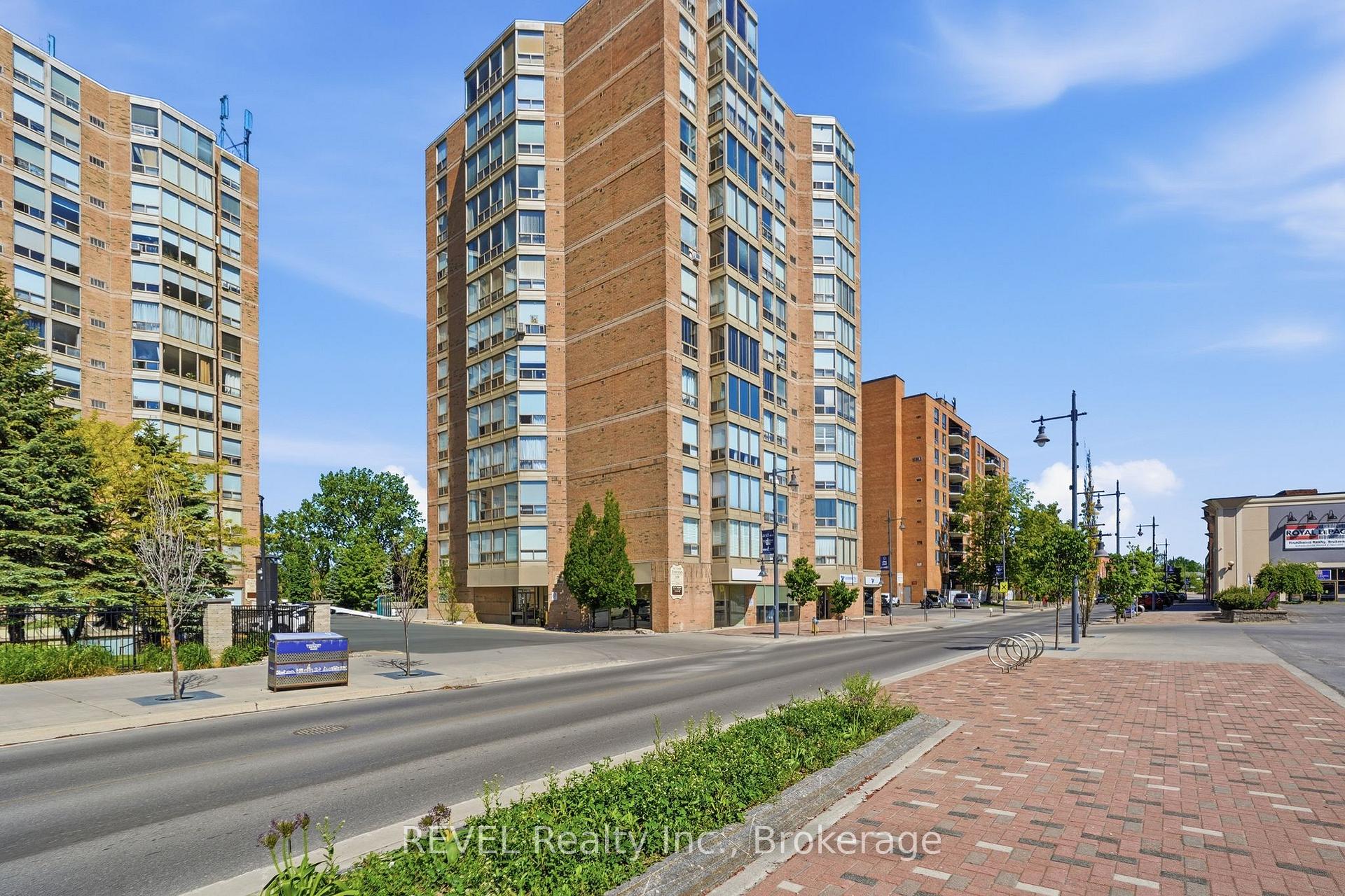 Photo of Unit 1006, 350 Front Street