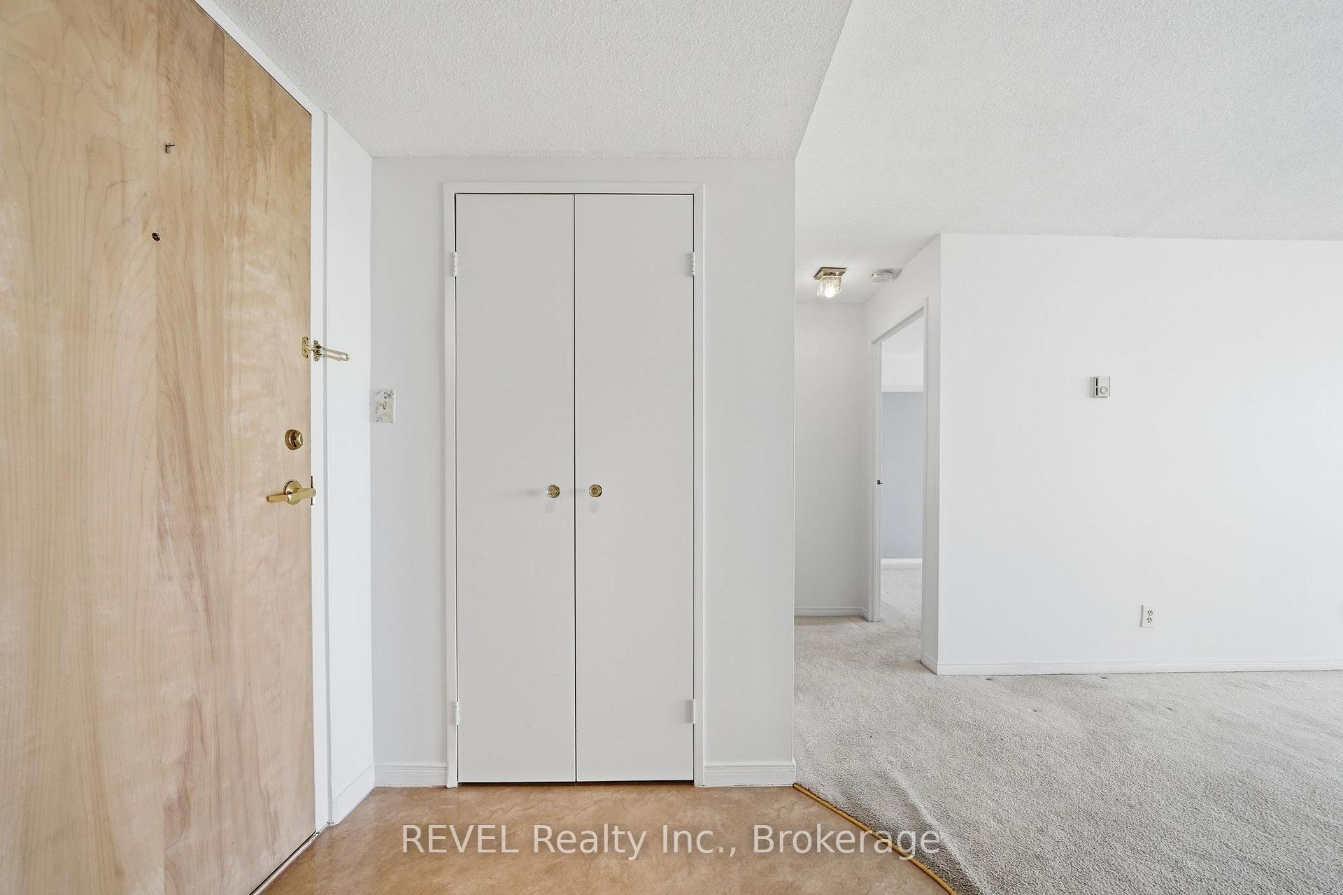 Photo 10 of Unit 1006, 350 Front Street, Belleville, Belleville Ward — HOMEH