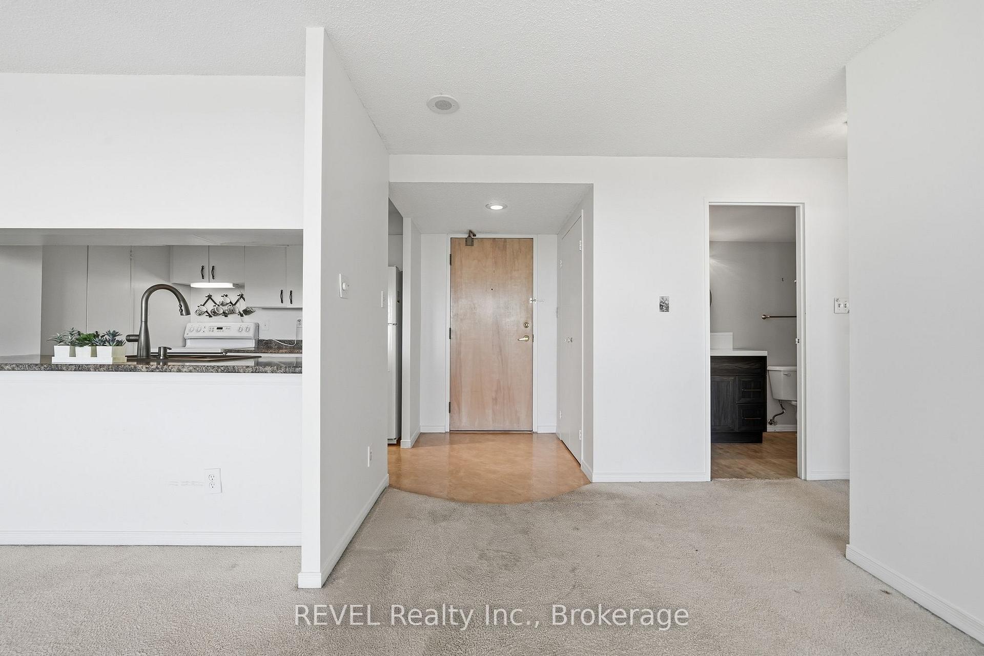 Photo 11 of Unit 1006, 350 Front Street, Belleville, Belleville Ward — HOMEH