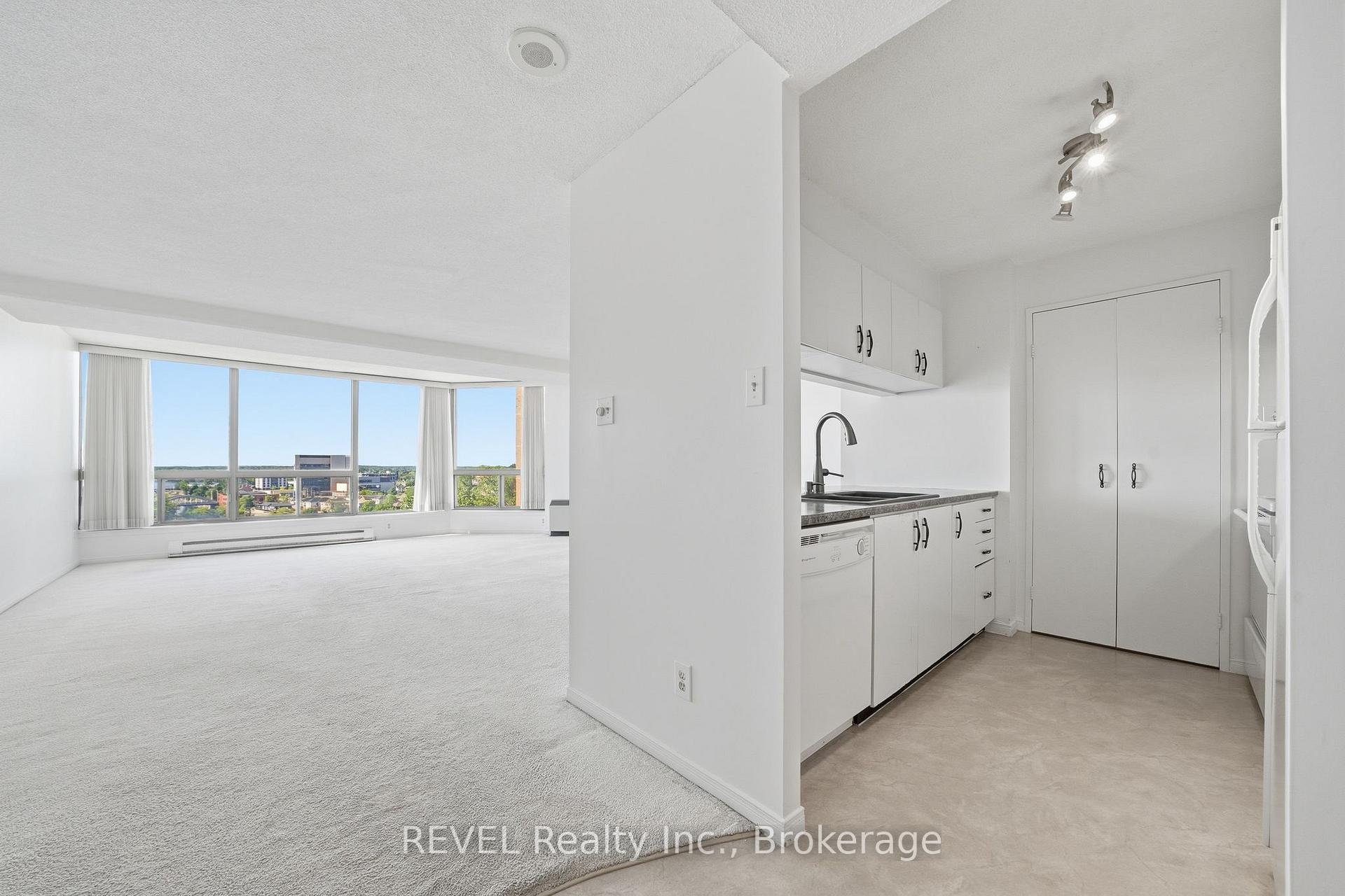 Photo 21 of Unit 1006, 350 Front Street, Belleville, Belleville Ward — HOMEH