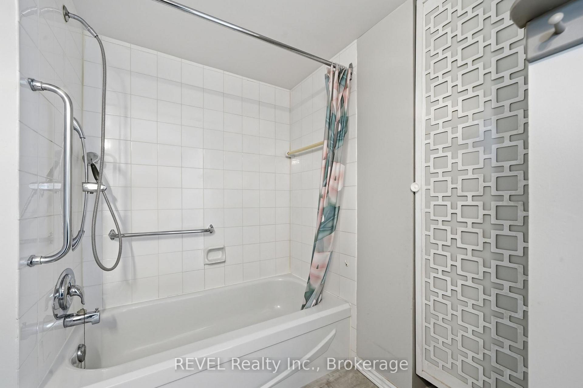 Photo 35 of Unit 1006, 350 Front Street, Belleville, Belleville Ward — HOMEH