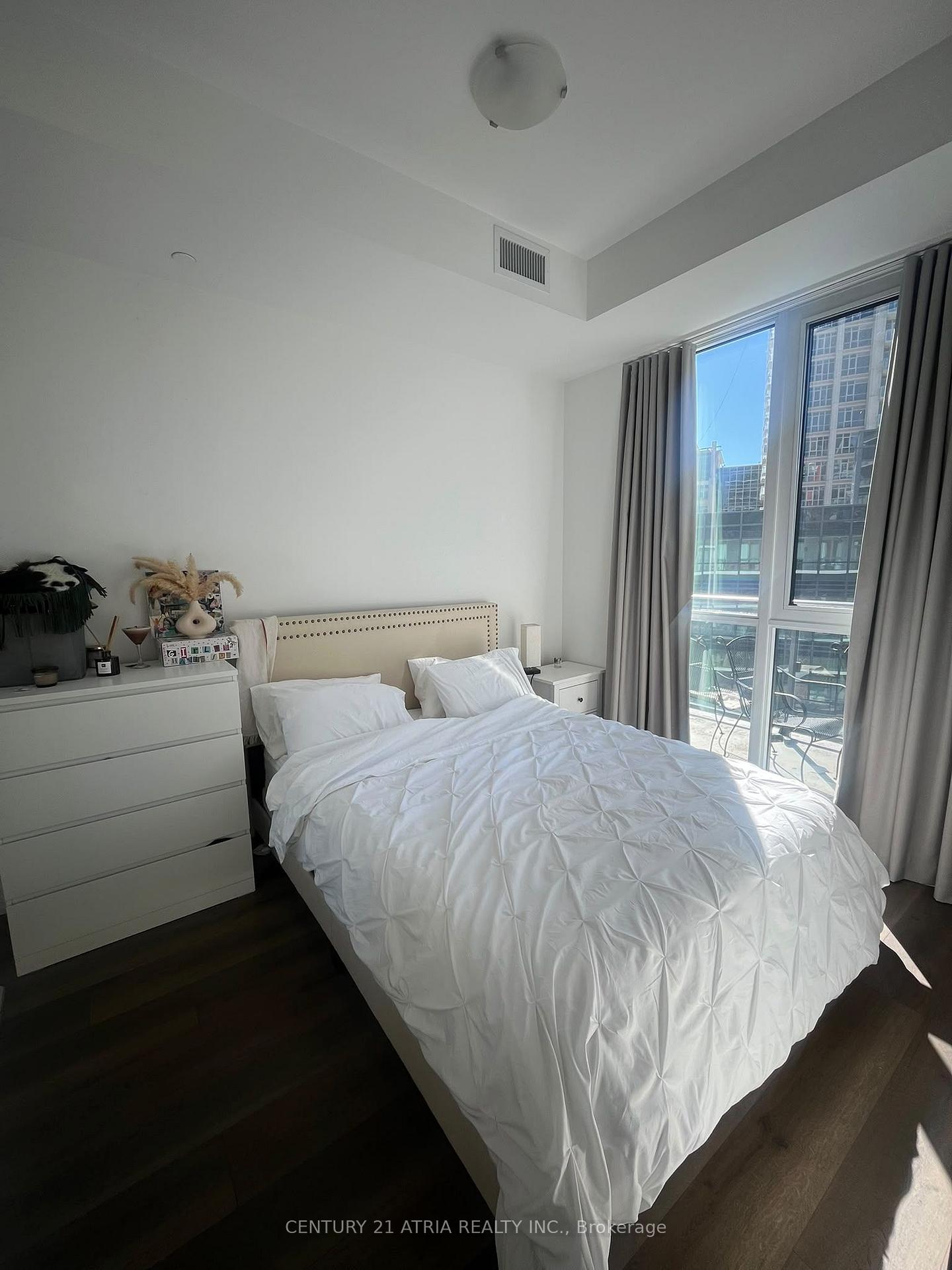 Photo 7 of Unit 707, 38 Iannuzzi Street, Toronto, Niagara — HOMEH