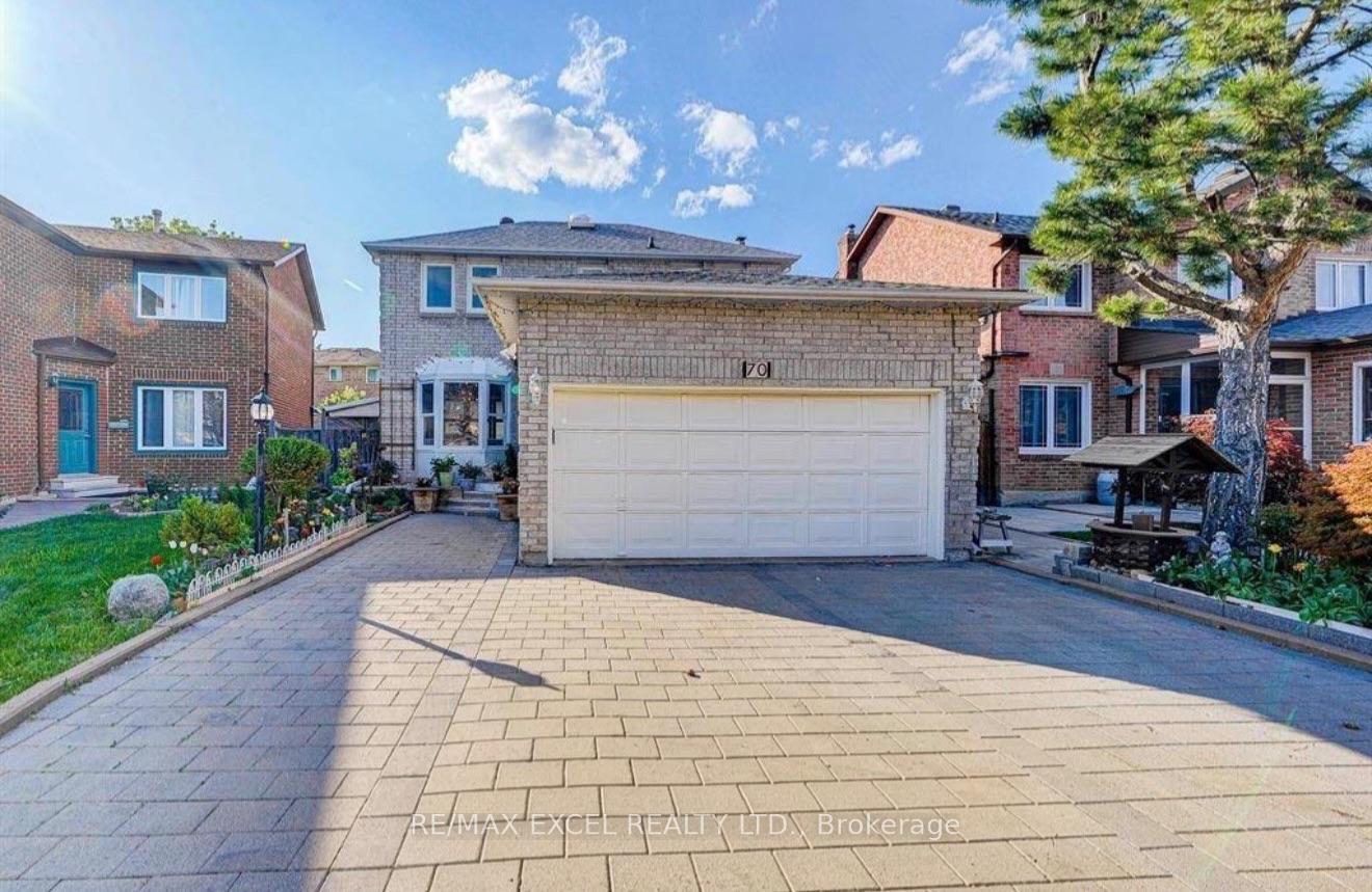 Photo 1 of Unit Upper, 70 Weldrick Road E, Richmond Hill, Harding — HOMEH
