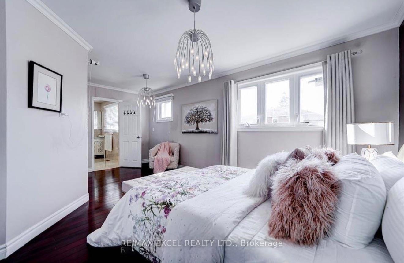Photo 20 of Unit Upper, 70 Weldrick Road E, Richmond Hill, Harding — HOMEH