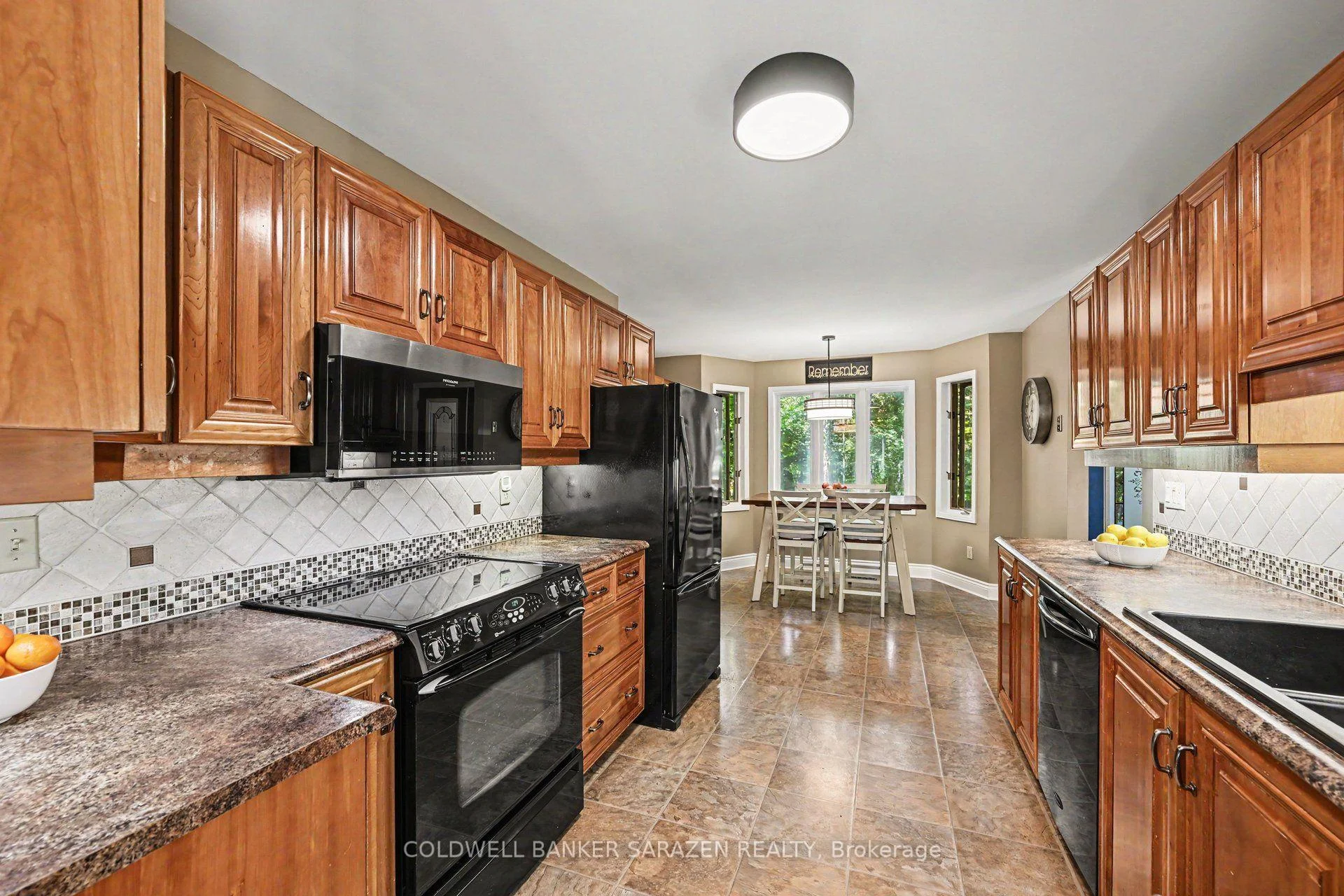 Photo 53 of 77 Lorlei Drive, McNab/Braeside, Mcnab/Braeside Twps — HOMEH