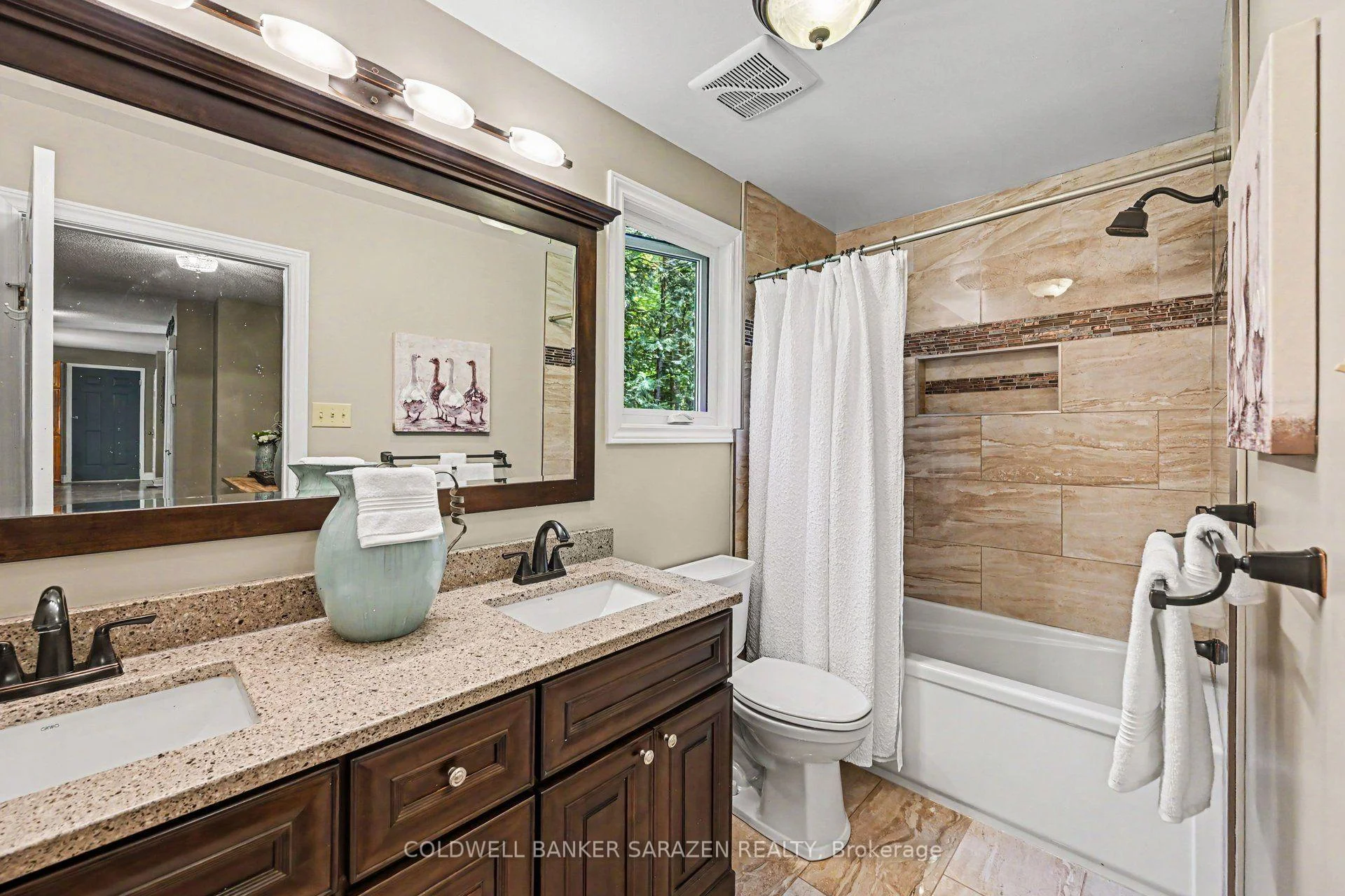 Photo 77 of 77 Lorlei Drive, McNab/Braeside, Mcnab/Braeside Twps — HOMEH