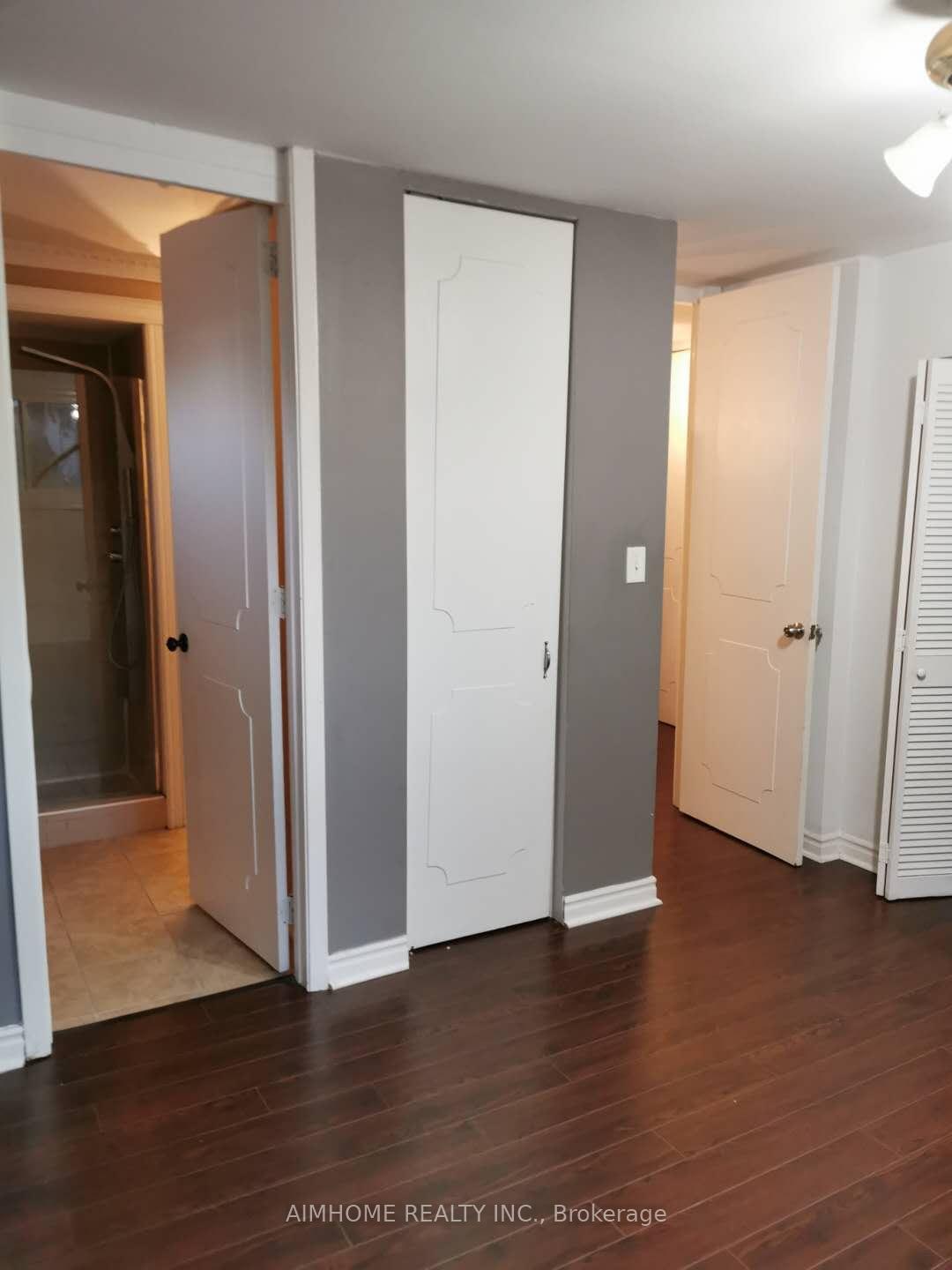 Photo 20 of 20 Lisburn Crescent, North York, Don Valley Village — HOMEH