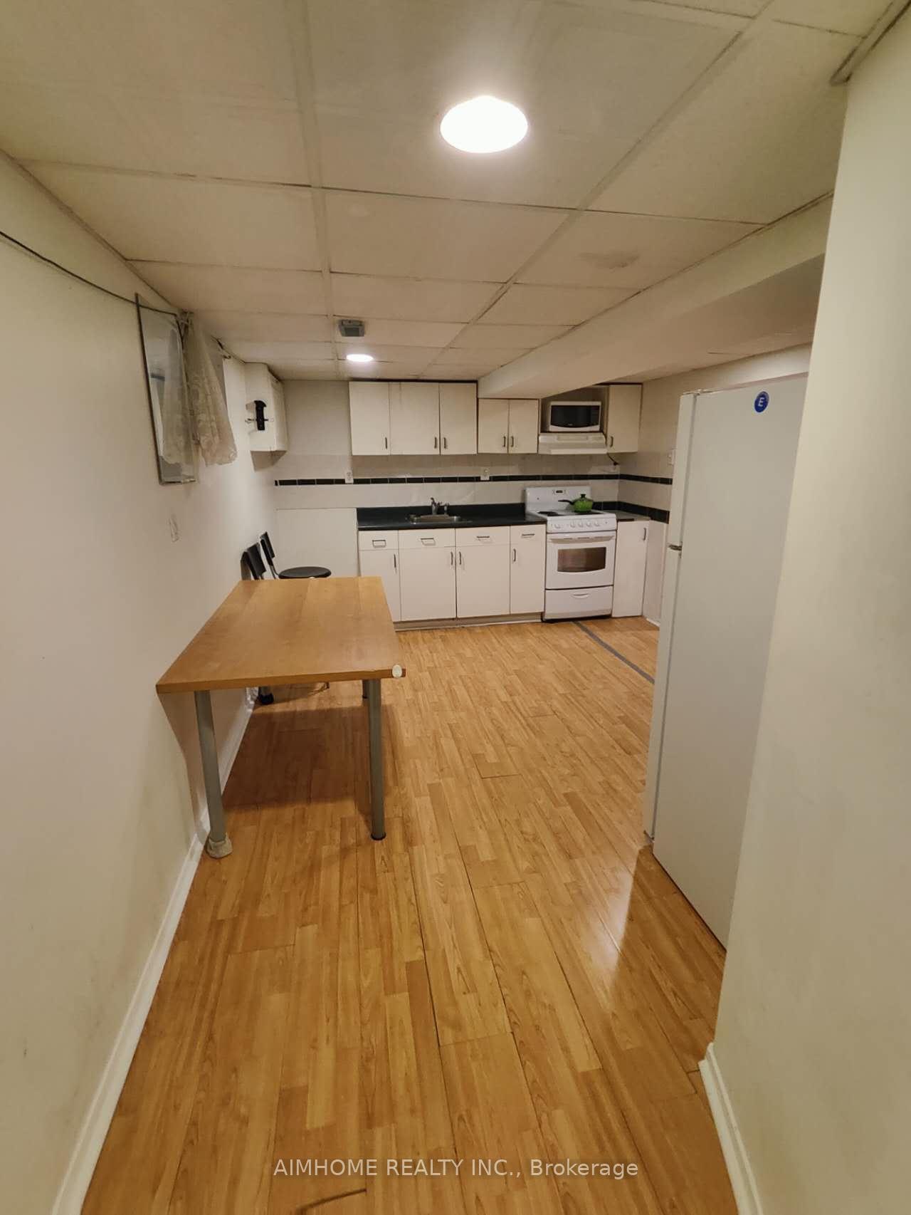 Photo 34 of 20 Lisburn Crescent, North York, Don Valley Village — HOMEH