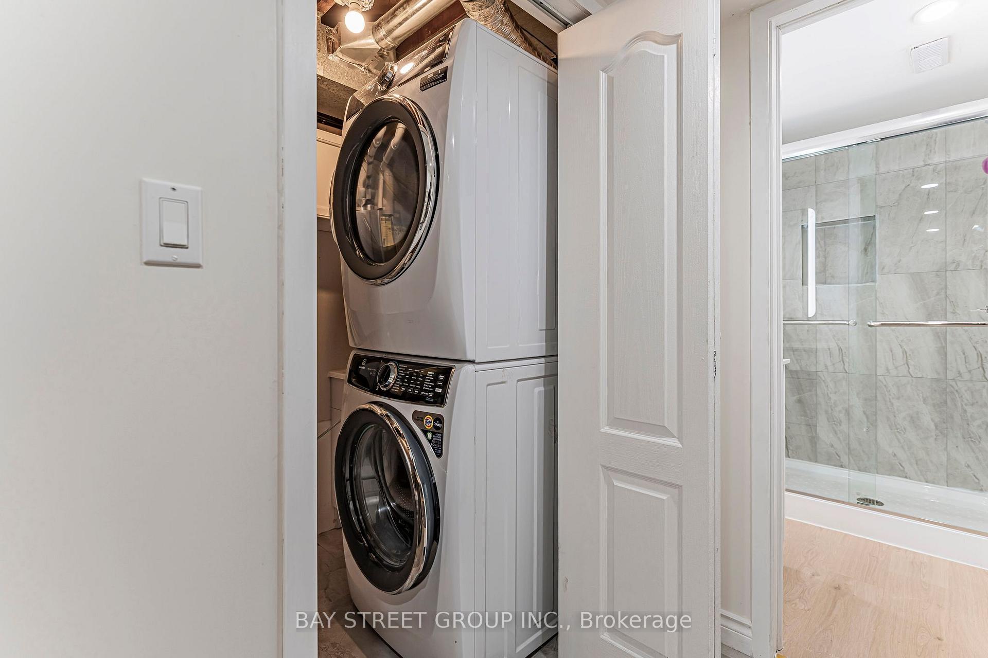 Photo 40 of 1111 Kent Avenue, Oakville, College Park — HOMEH