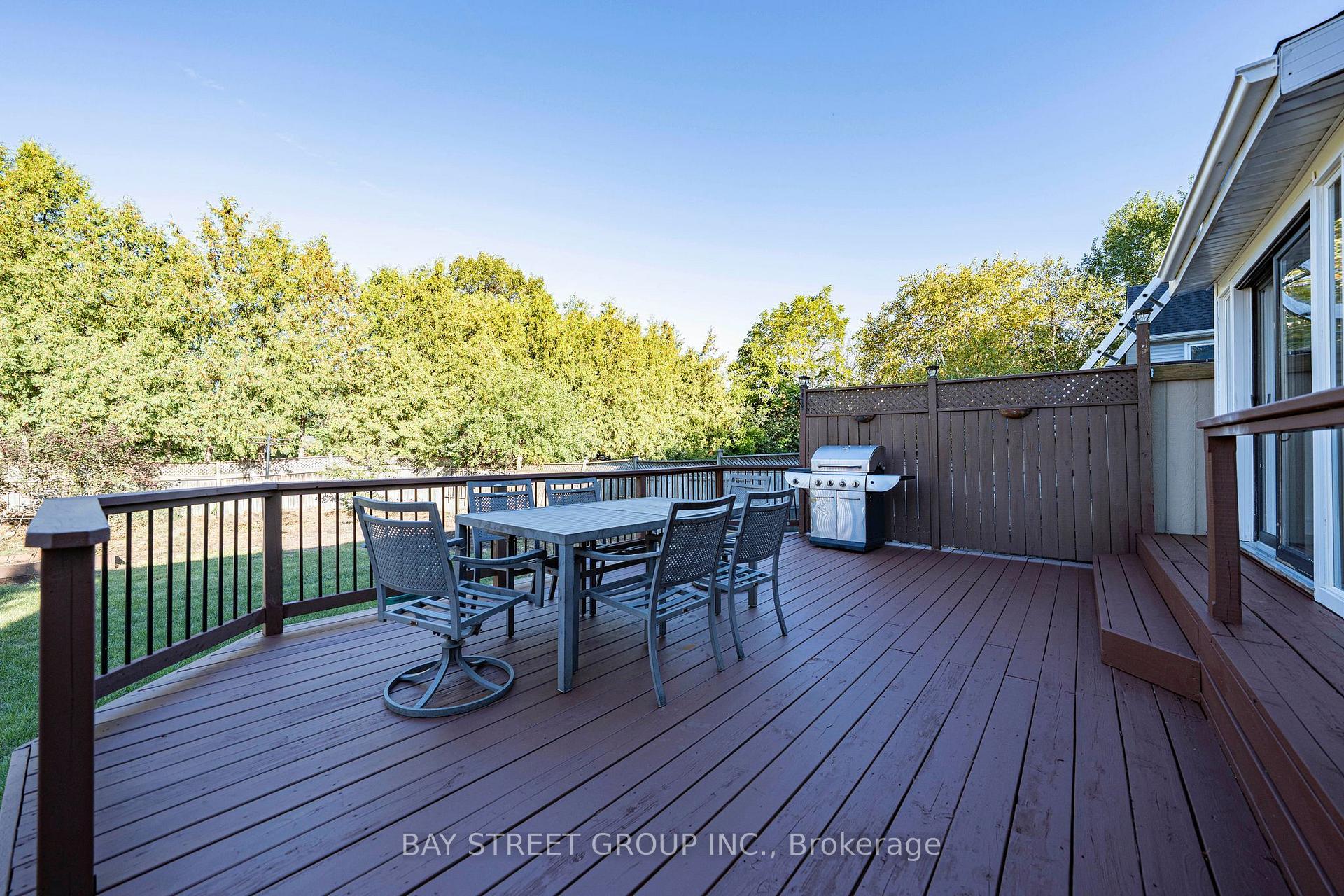 Photo 44 of 1111 Kent Avenue, Oakville, College Park — HOMEH