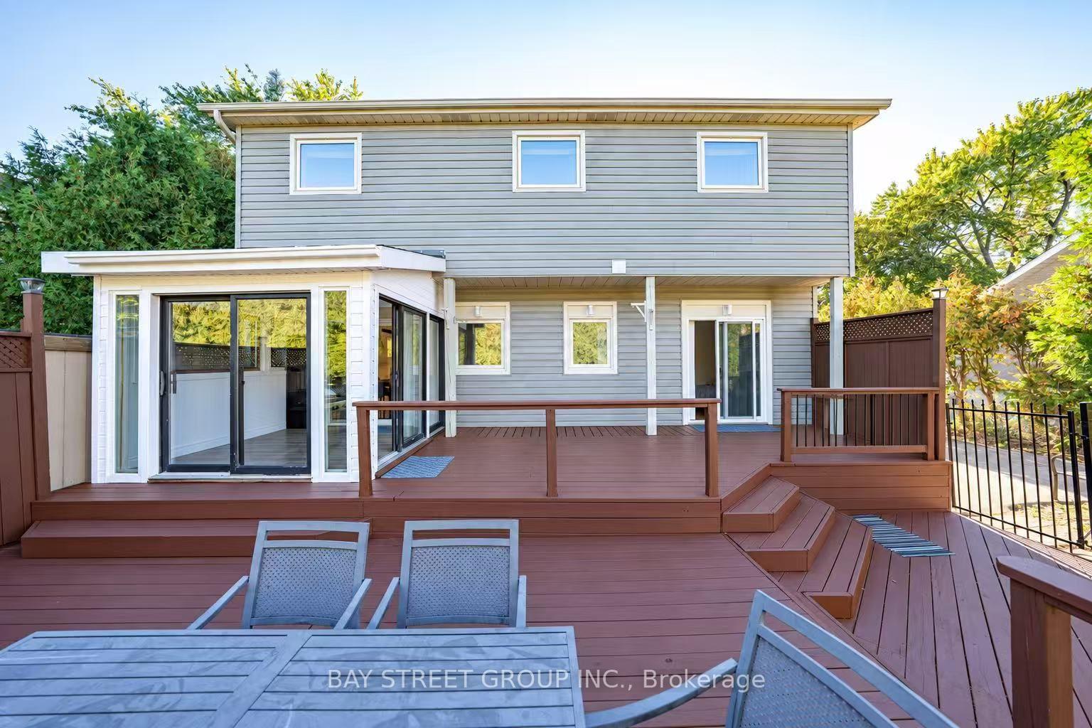 Photo 46 of 1111 Kent Avenue, Oakville, College Park — HOMEH