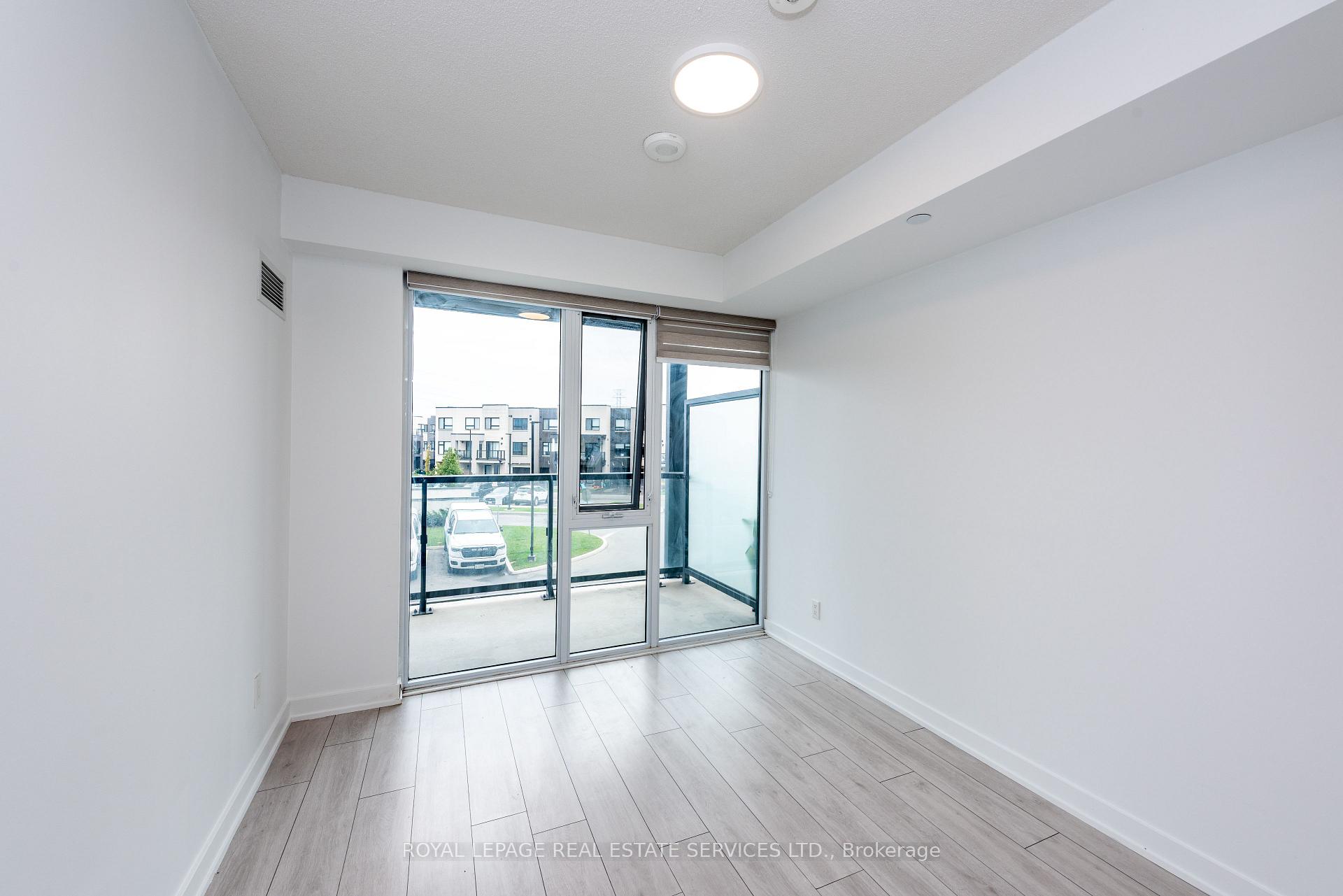 Photo 32 of Unit A224, 3210 Dakota Common, Burlington, Alton — HOMEH