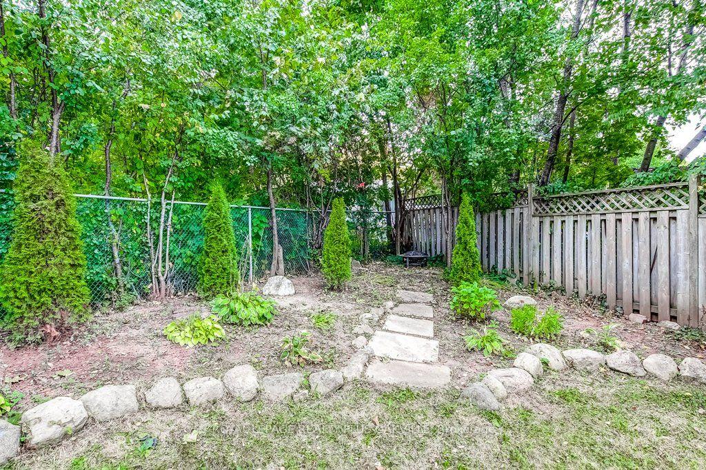 Photo 36 of 4364 Ayr Place, Burlington, Shoreacres — HOMEH