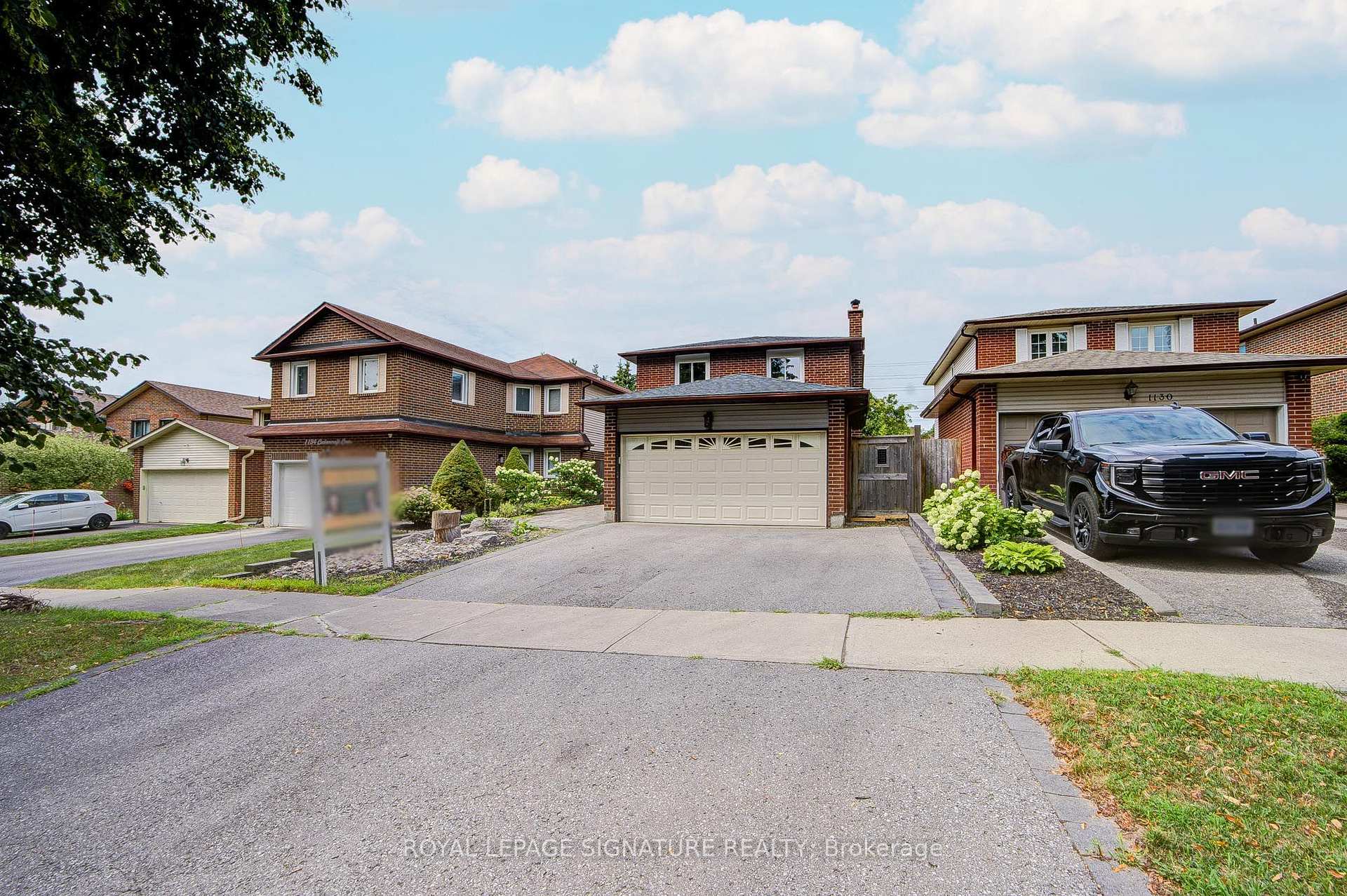 Photo 1 of 1132 Cedarcroft Crescent, Pickering, Liverpool — HOMEH