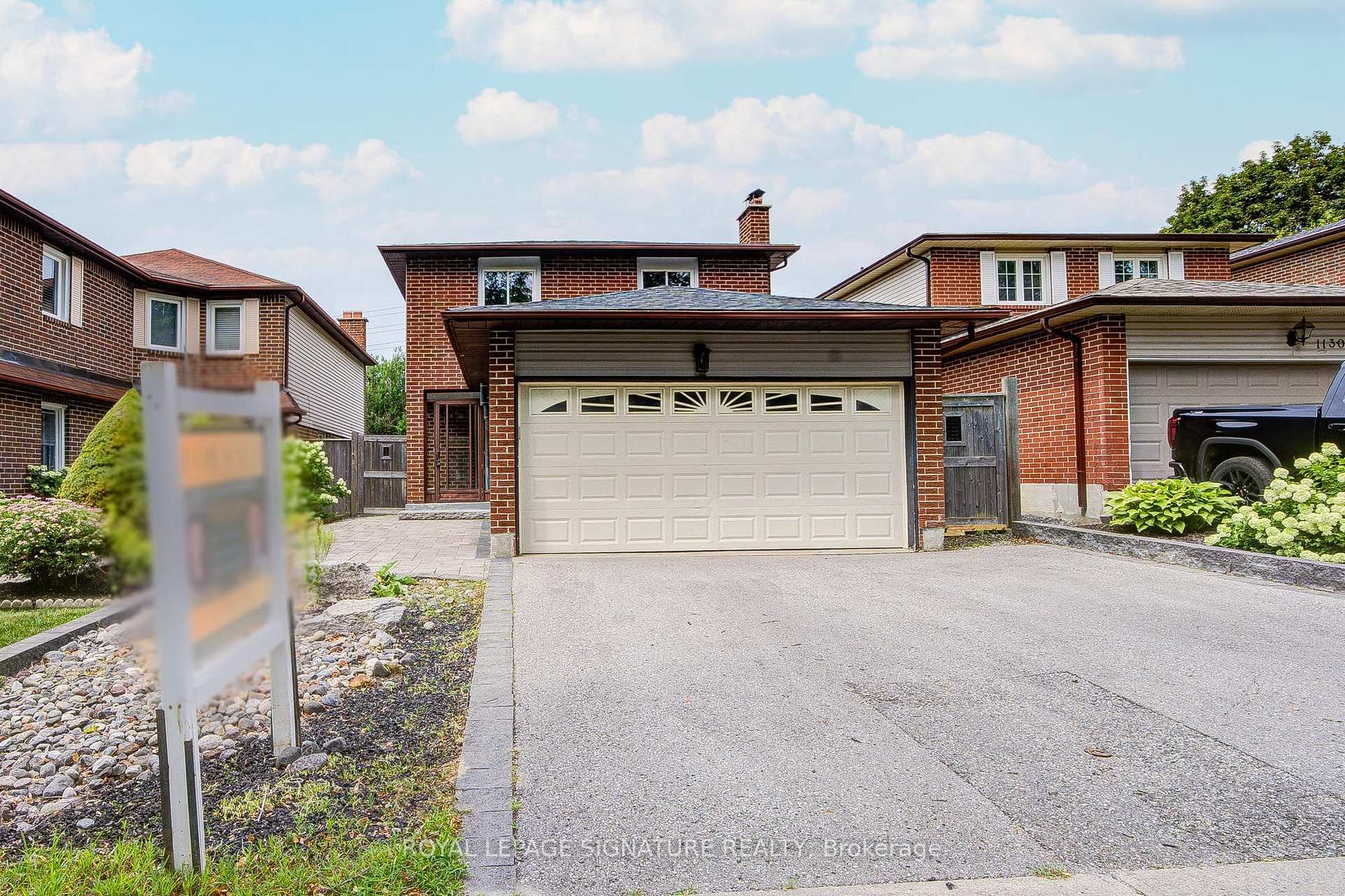Photo 3 of 1132 Cedarcroft Crescent, Pickering, Liverpool — HOMEH