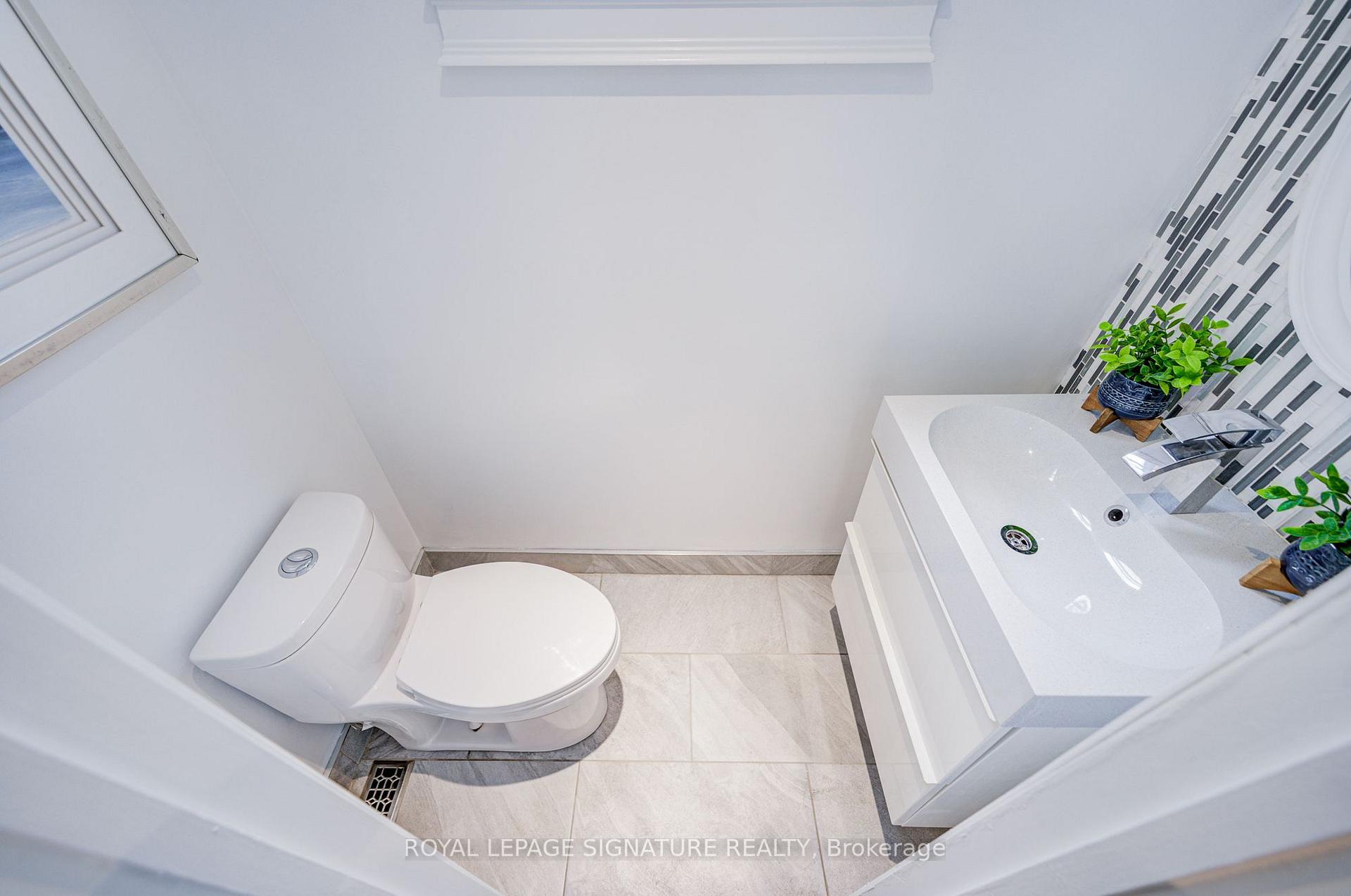 Photo 7 of 1132 Cedarcroft Crescent, Pickering, Liverpool — HOMEH