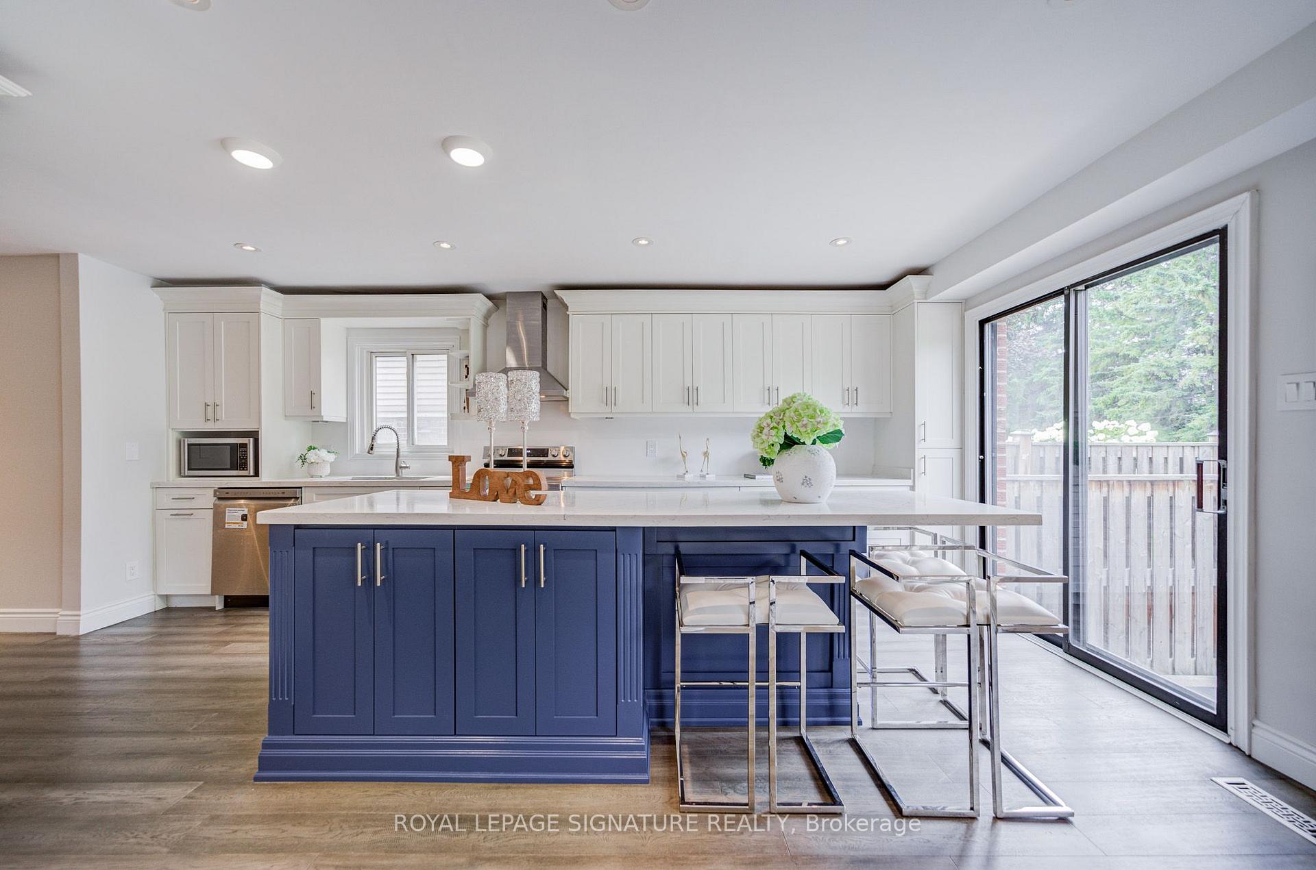 Photo 10 of 1132 Cedarcroft Crescent, Pickering, Liverpool — HOMEH