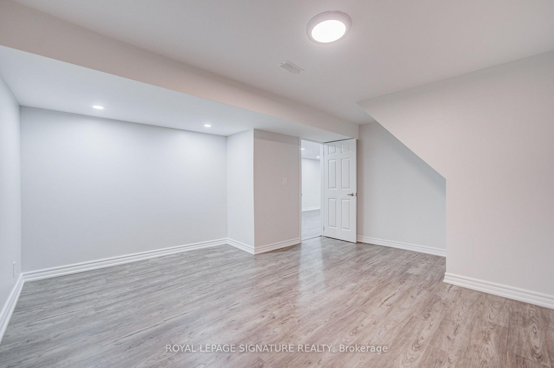 Photo 42 of 1132 Cedarcroft Crescent, Pickering, Liverpool — HOMEH